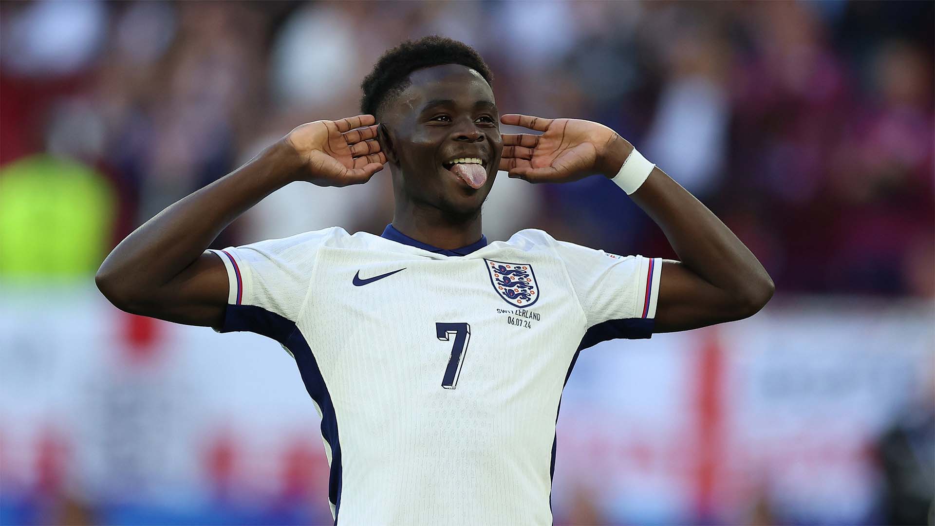 Fabregas Kesal Soal Pernyataan Palsu Bandingkan Saka dan Palmer