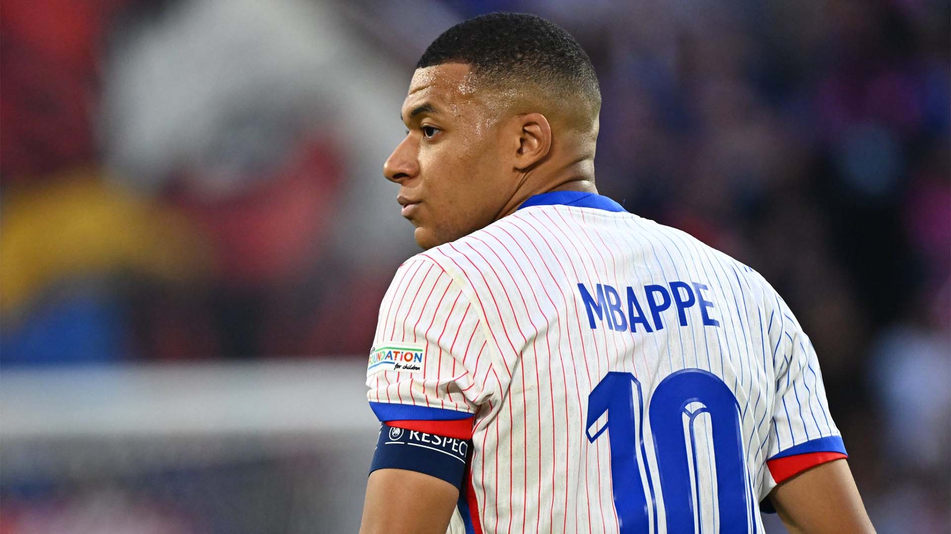 Tchouameni dan Deschamps Tak Permasalahkan Mbappe Mampir ke Klub Malam