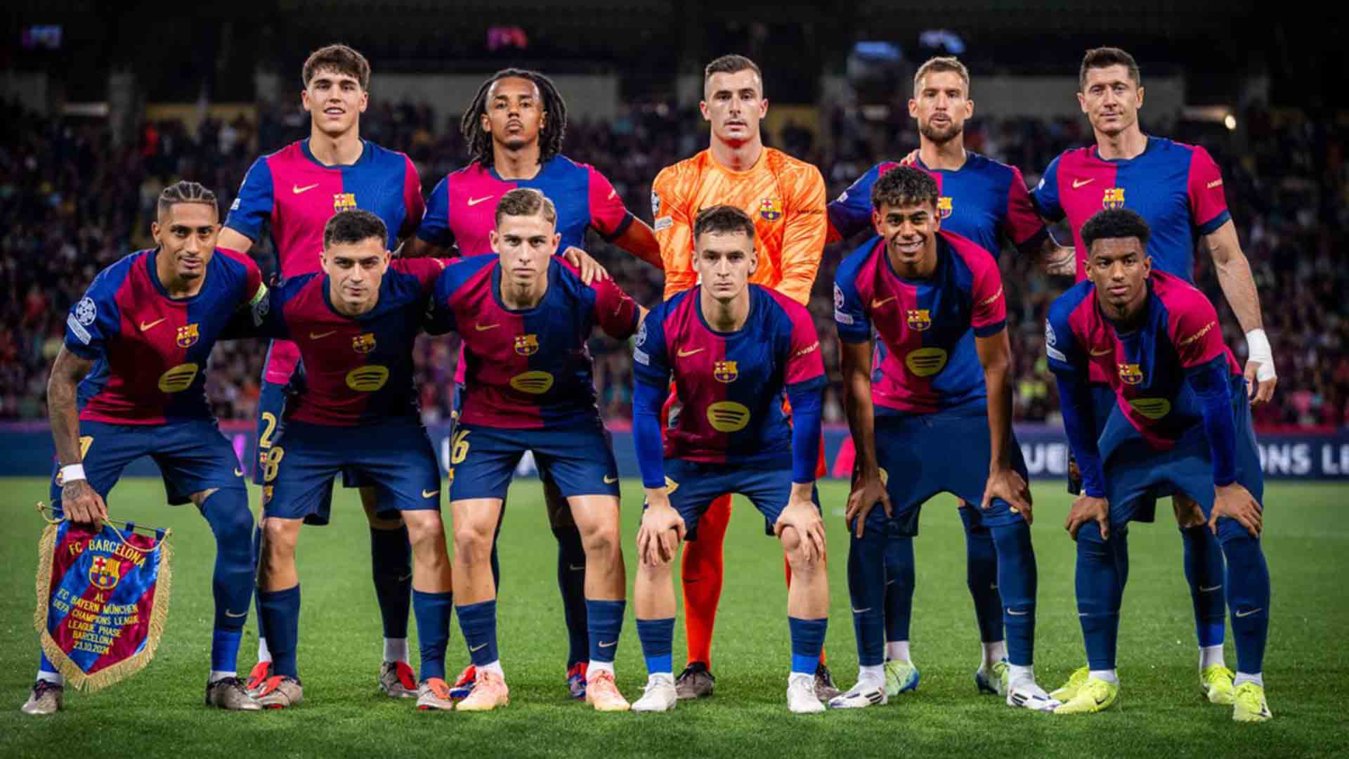 Hansi Flick Beri Nilai 10 untuk Barcelona usai Bantai Bayern Munich