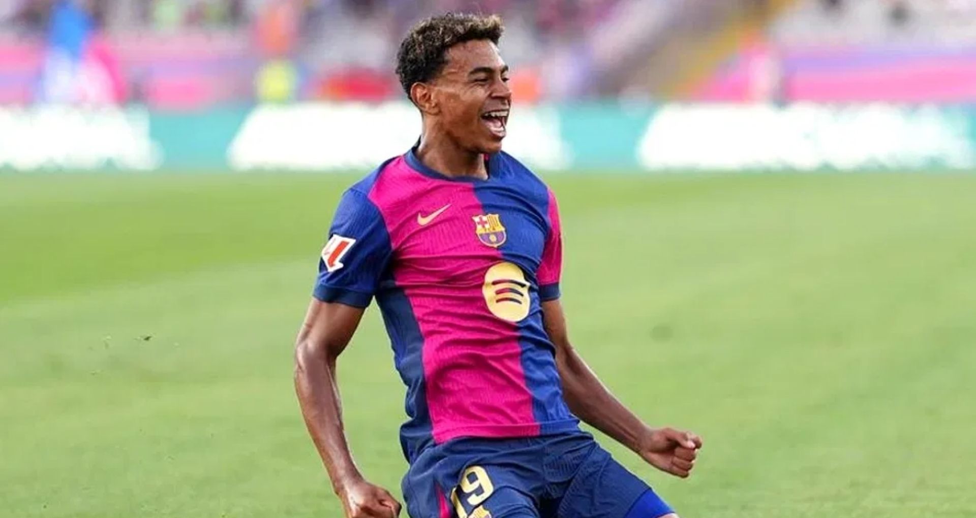 Agen Cristiano Ronaldo Buka Suara Soal Lamine Yamal