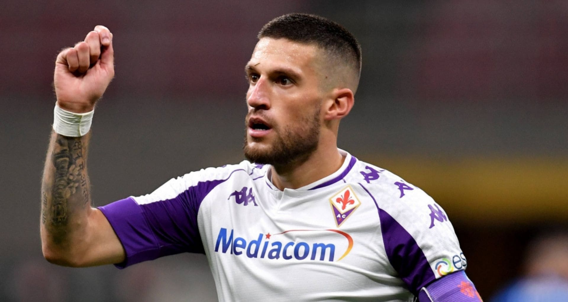Rumor Transfer: Akan Ada Pertukaran Bek Antara Napoli dan Fiorentina