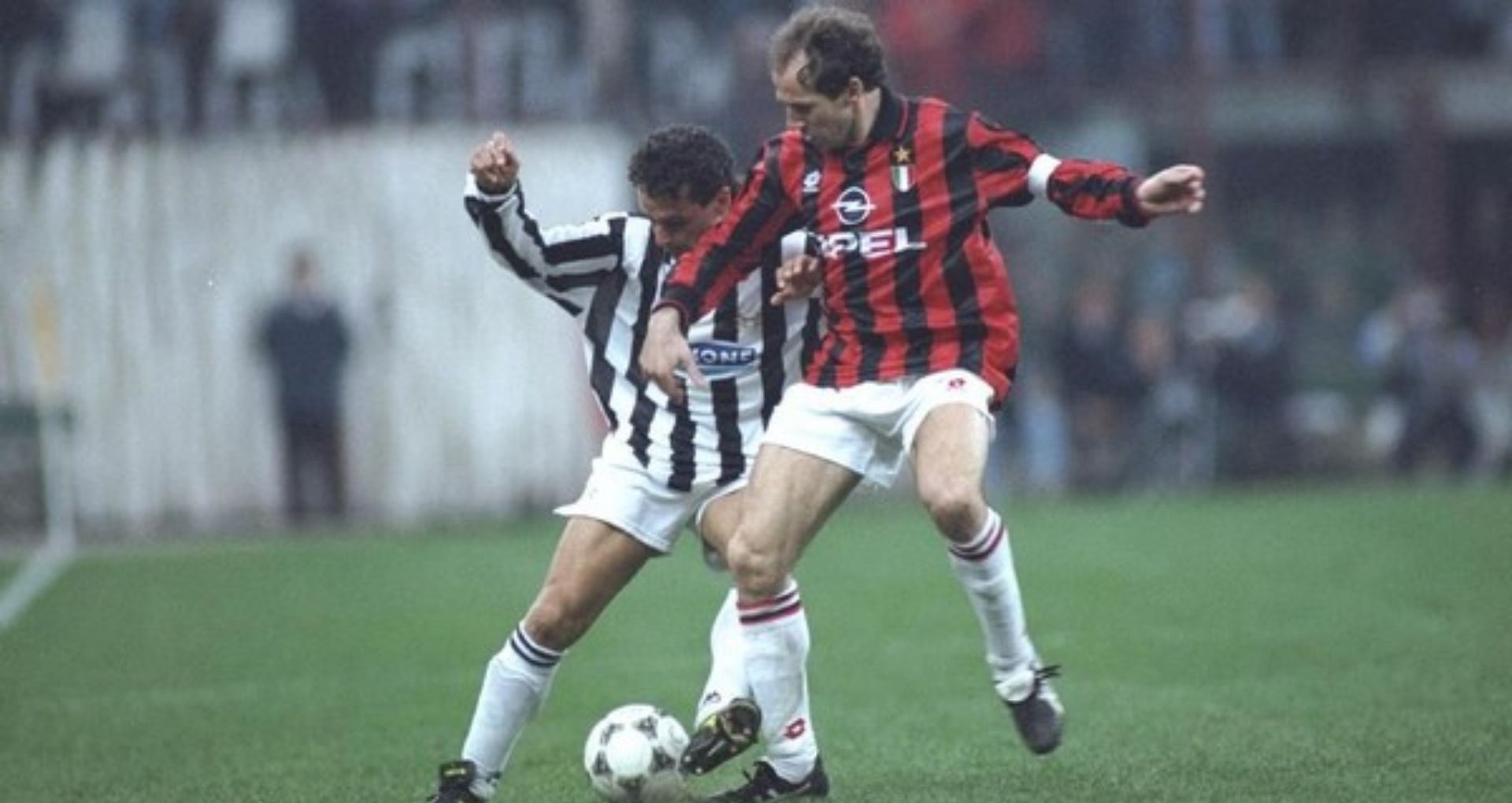 Apa Arti Libero Dalam Sepak Bola?