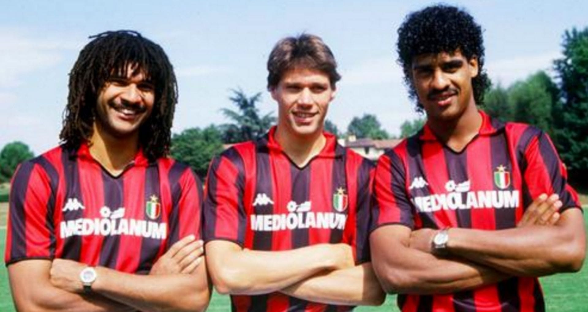Trio Belanda AC Milan: Era Kejayaan yang Tak Terlupakan