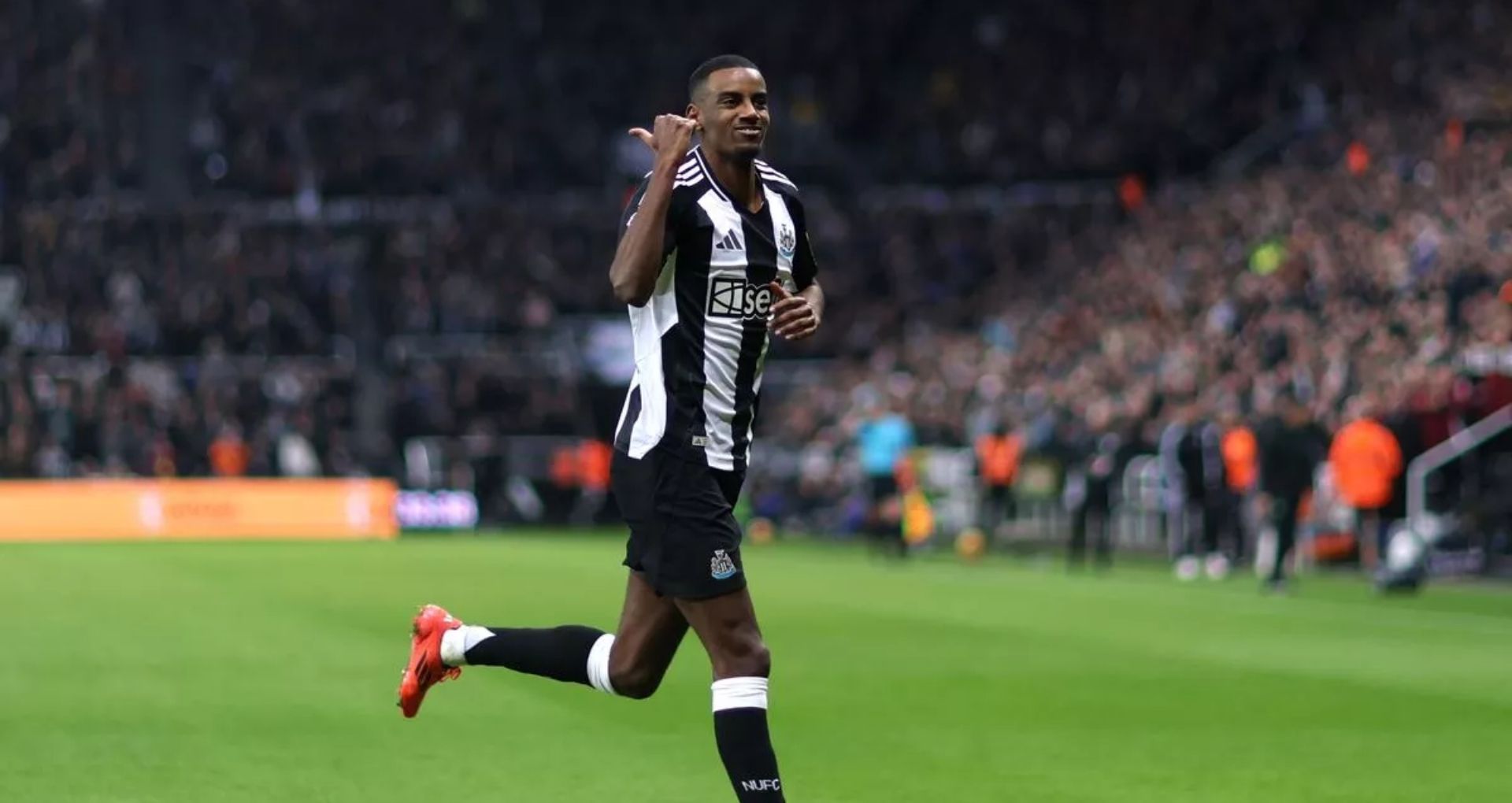 Isak Bawa Newcastle United Menang 3-0 atas Wolverhampton
