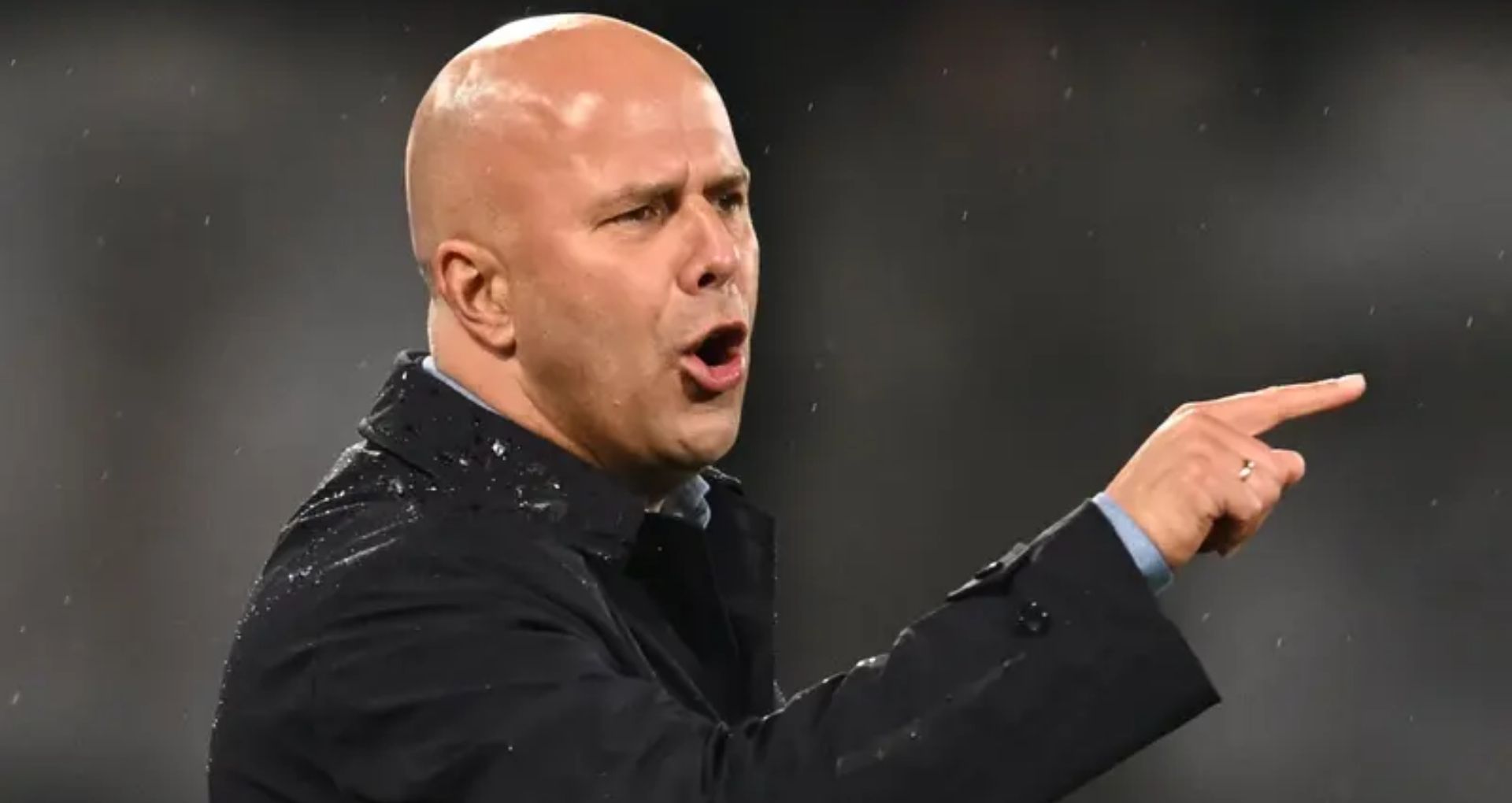 Arne Slot Tanggapi Spekulasi Transfer Januari