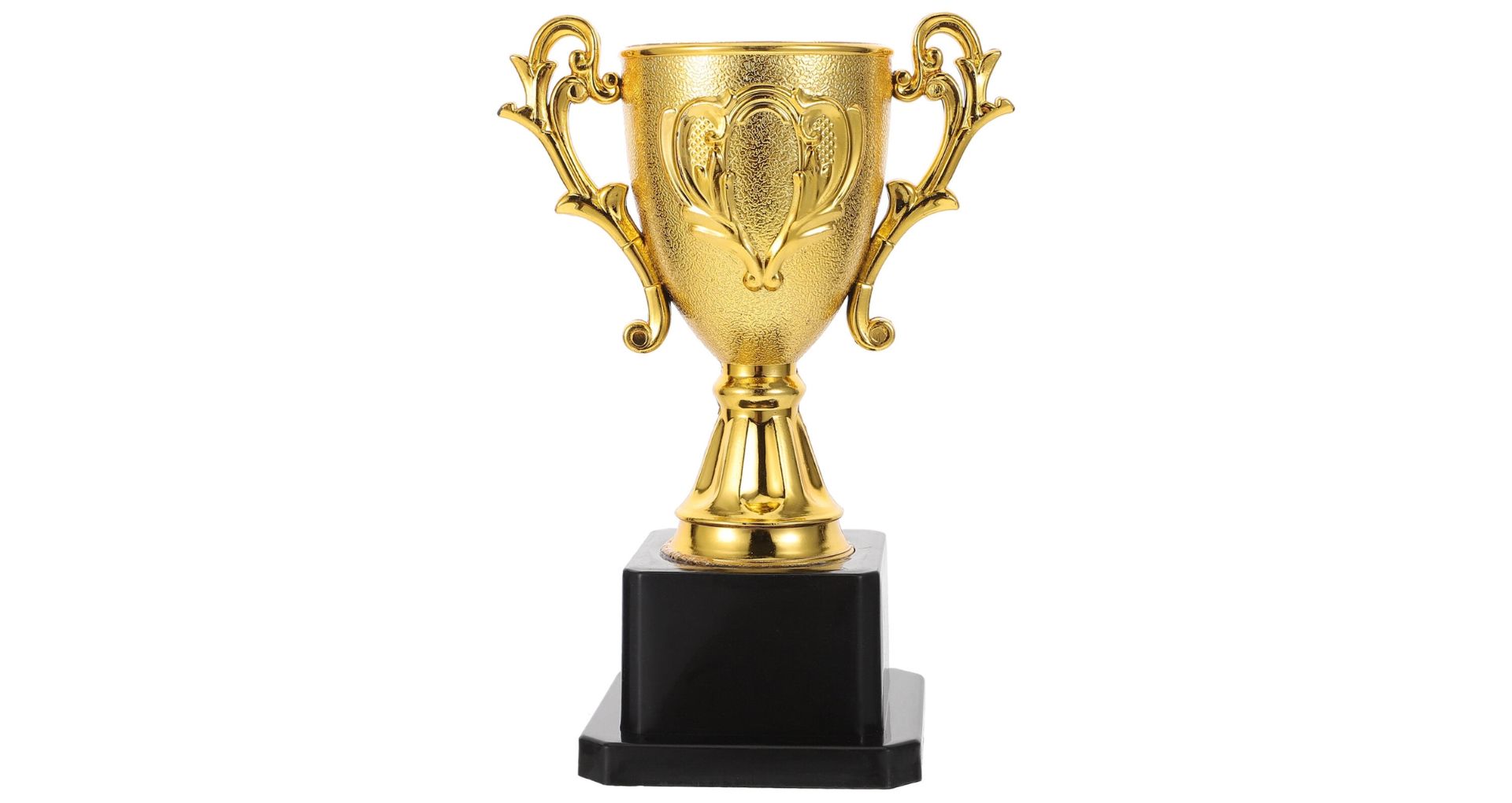 Perbedaan Piala dan Trofi: Biar Gak Salah Kaprah Lagi!