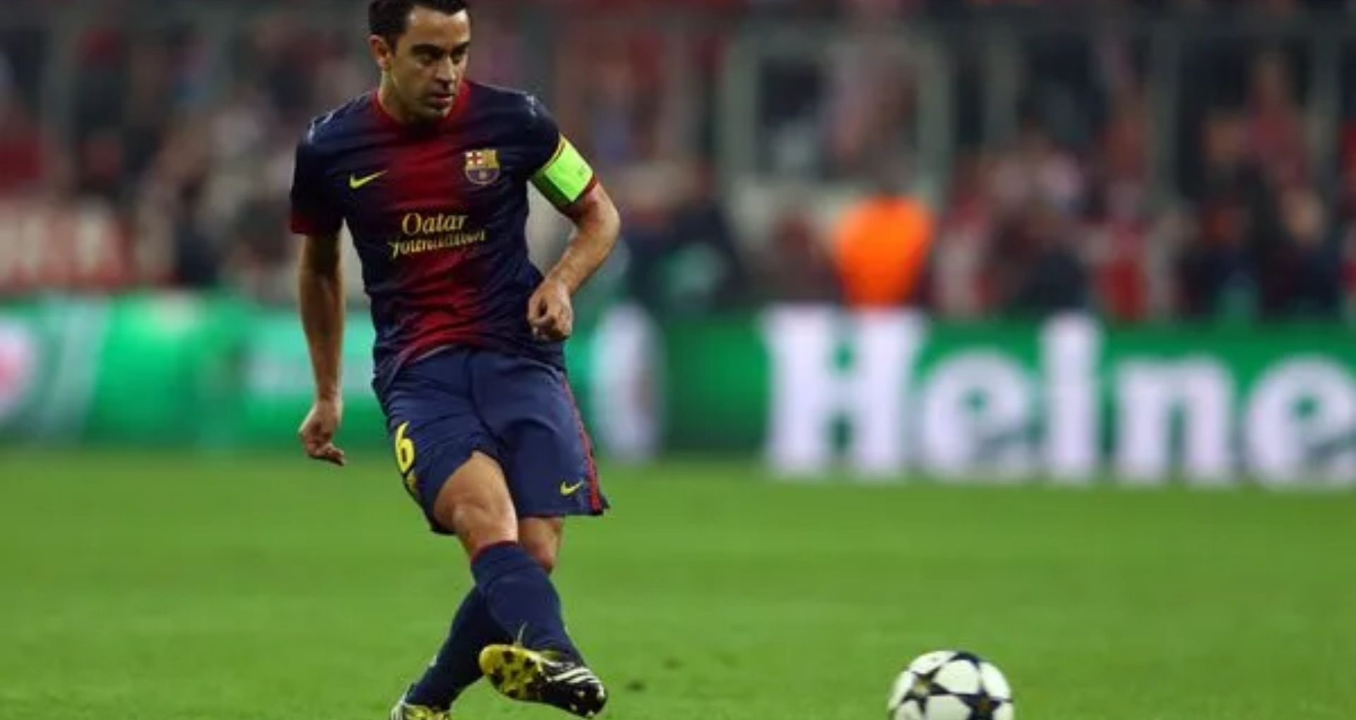 Cara Menendang Bola dengan Kaki Bagian Dalam