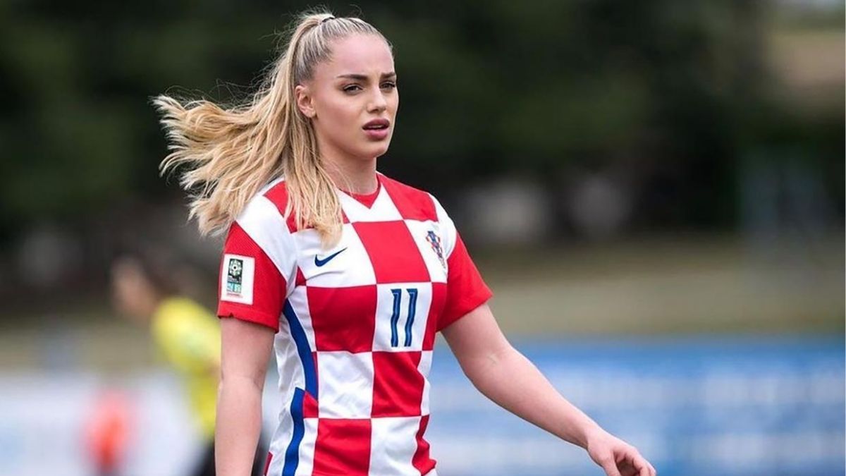 5 Pemain Bola Tercantik di Dunia