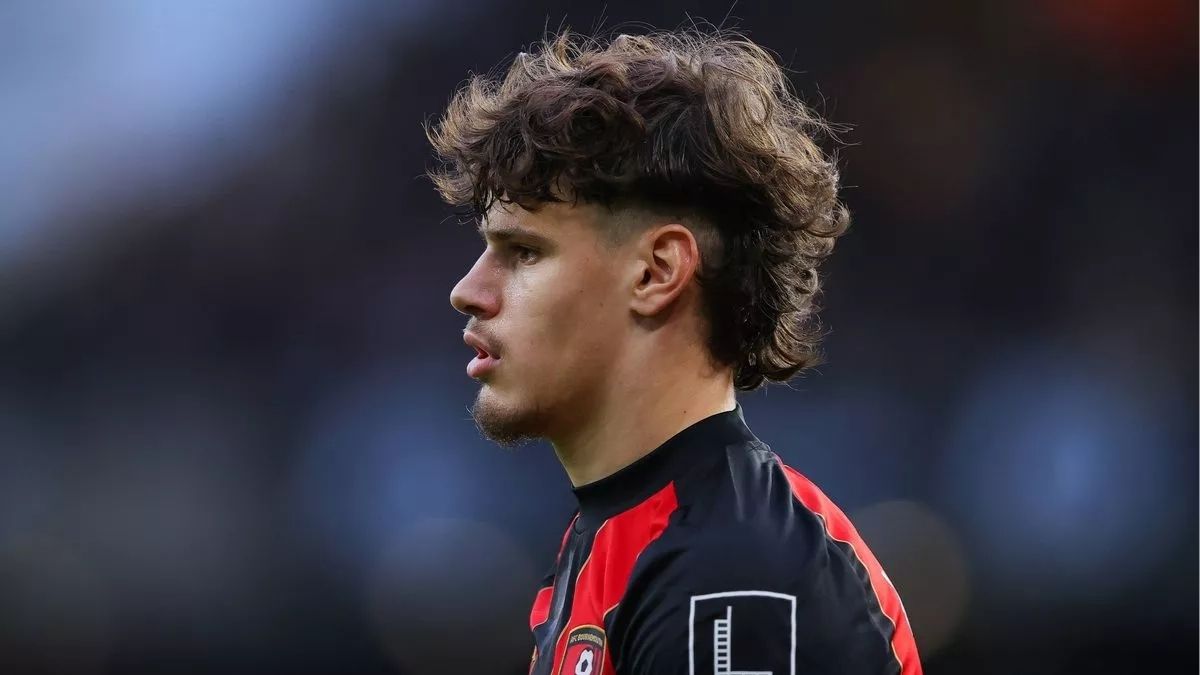 Bek Bournemouth Milos Kerkez Beri Sinyal Minat ke Liverpool