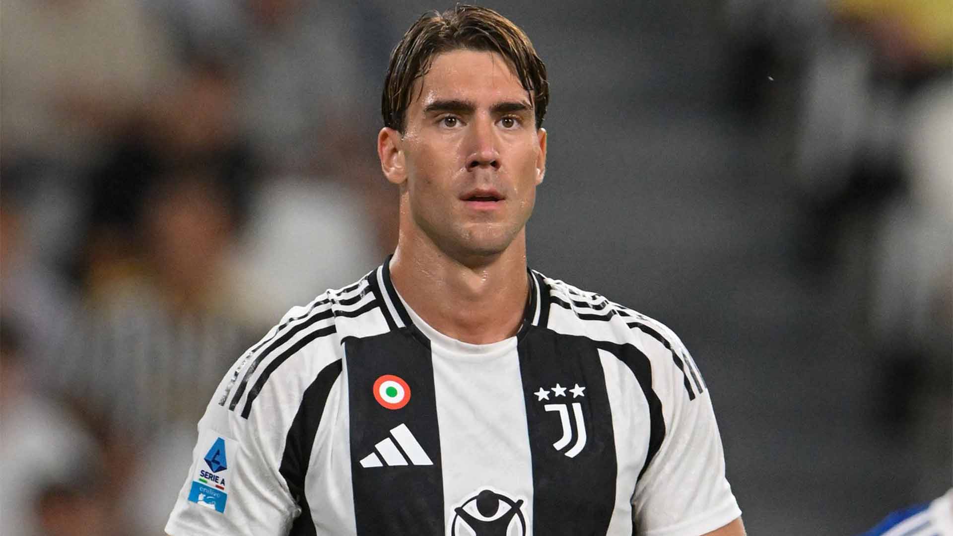 Pelatih Serbia Kritik Perlakuan Juventus Terhadap Vlahovic