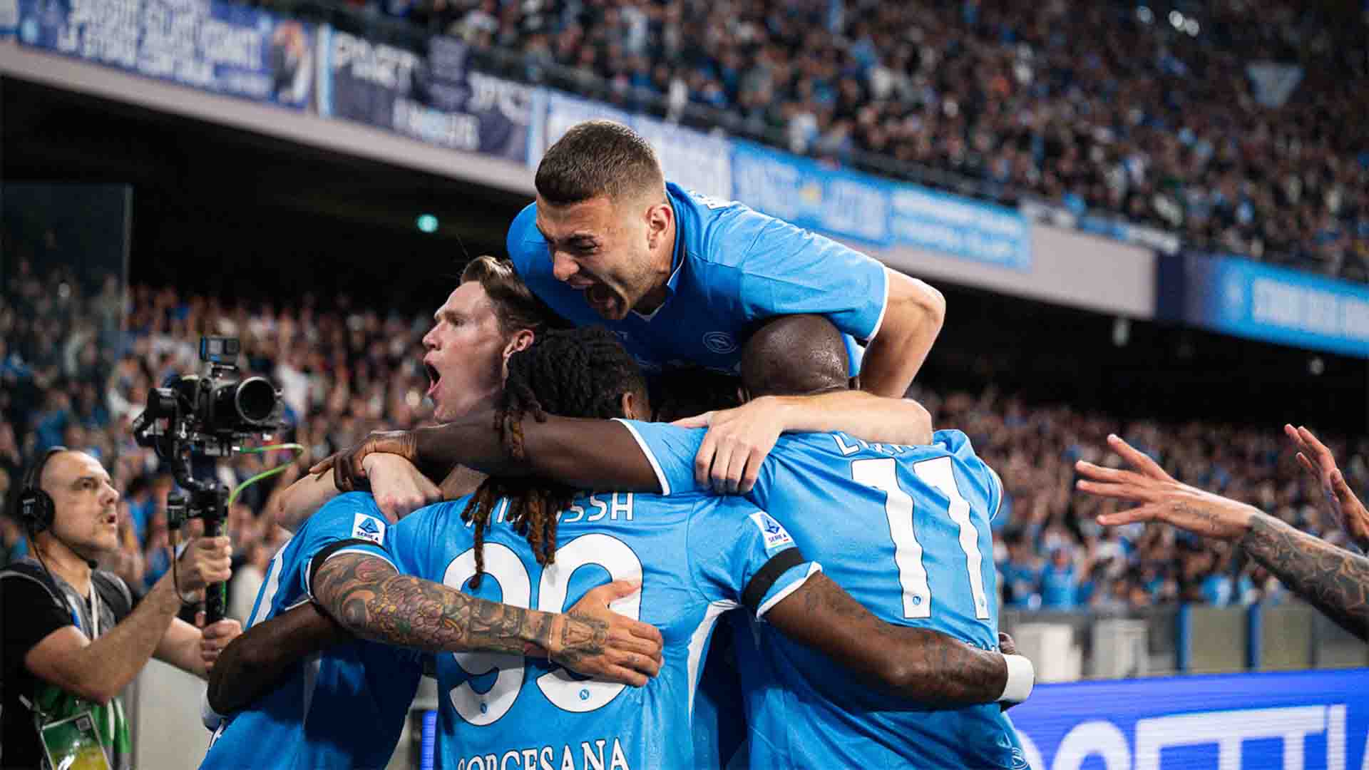 Napoli ke Puncak Klasemen, Conte: Tinggal Empat Laga Lagi