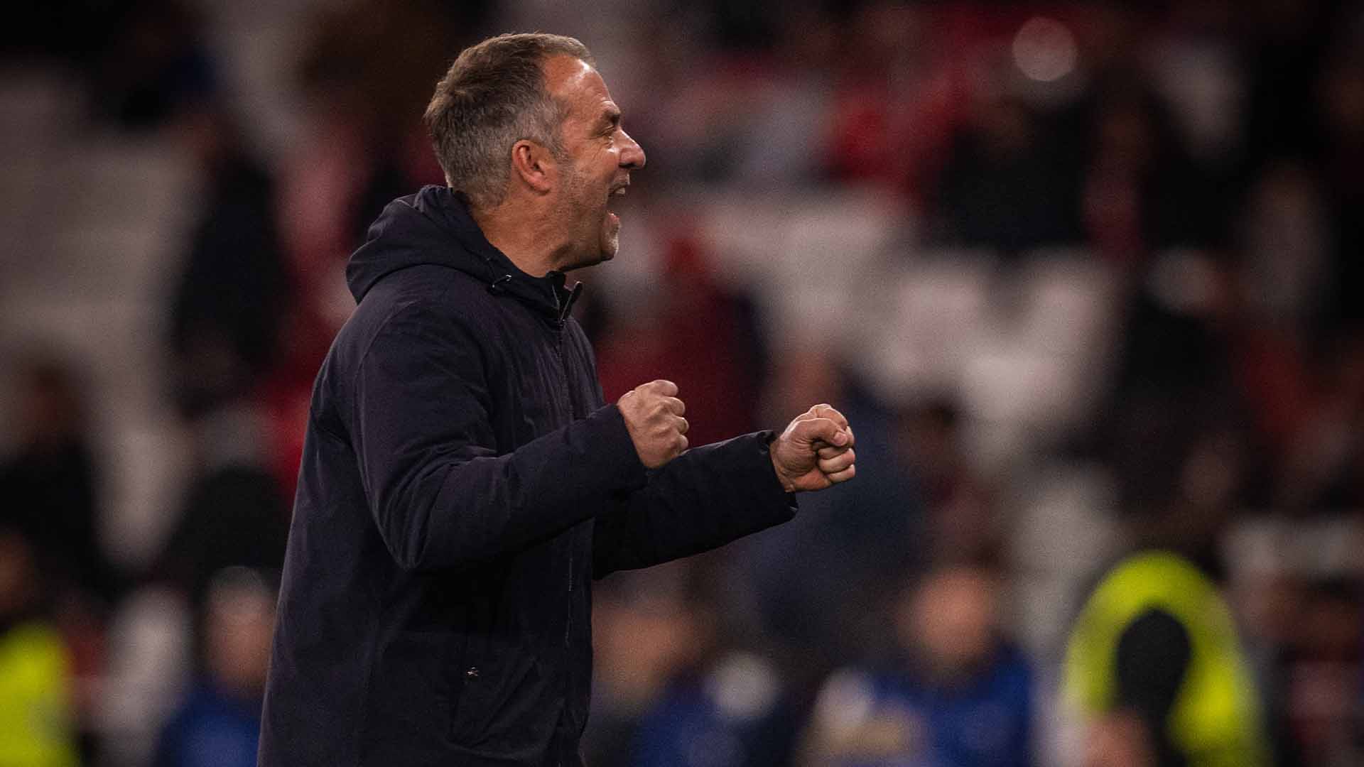 Barcelona Siap Perpanjang Kontrak Hansi Flick