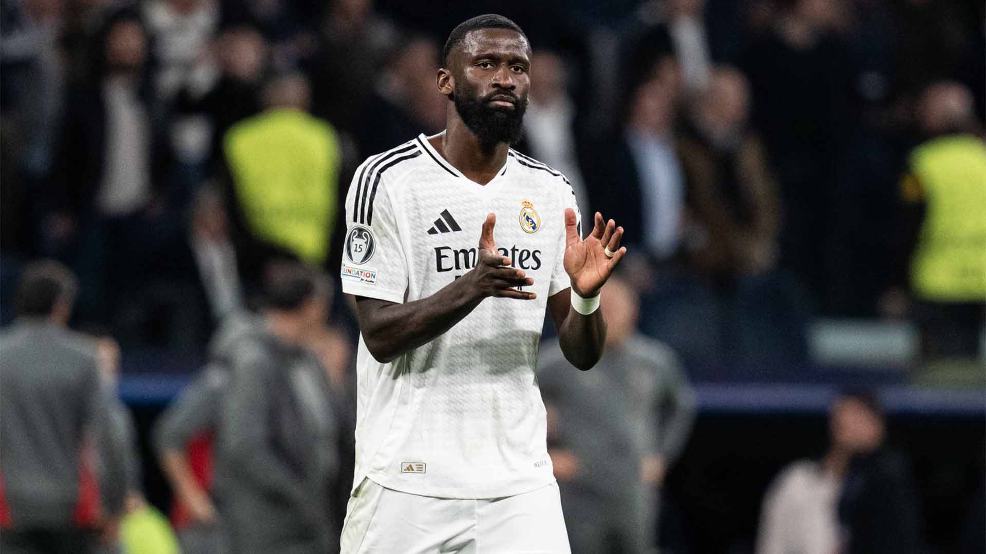 Rudiger Jalani Operasi Lutut dan Diskors Enam Laga