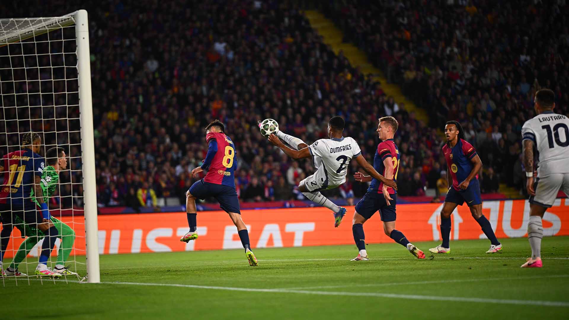 Champions League: Drama 6 Gol, Barcelona Ditahan Inter 3-3