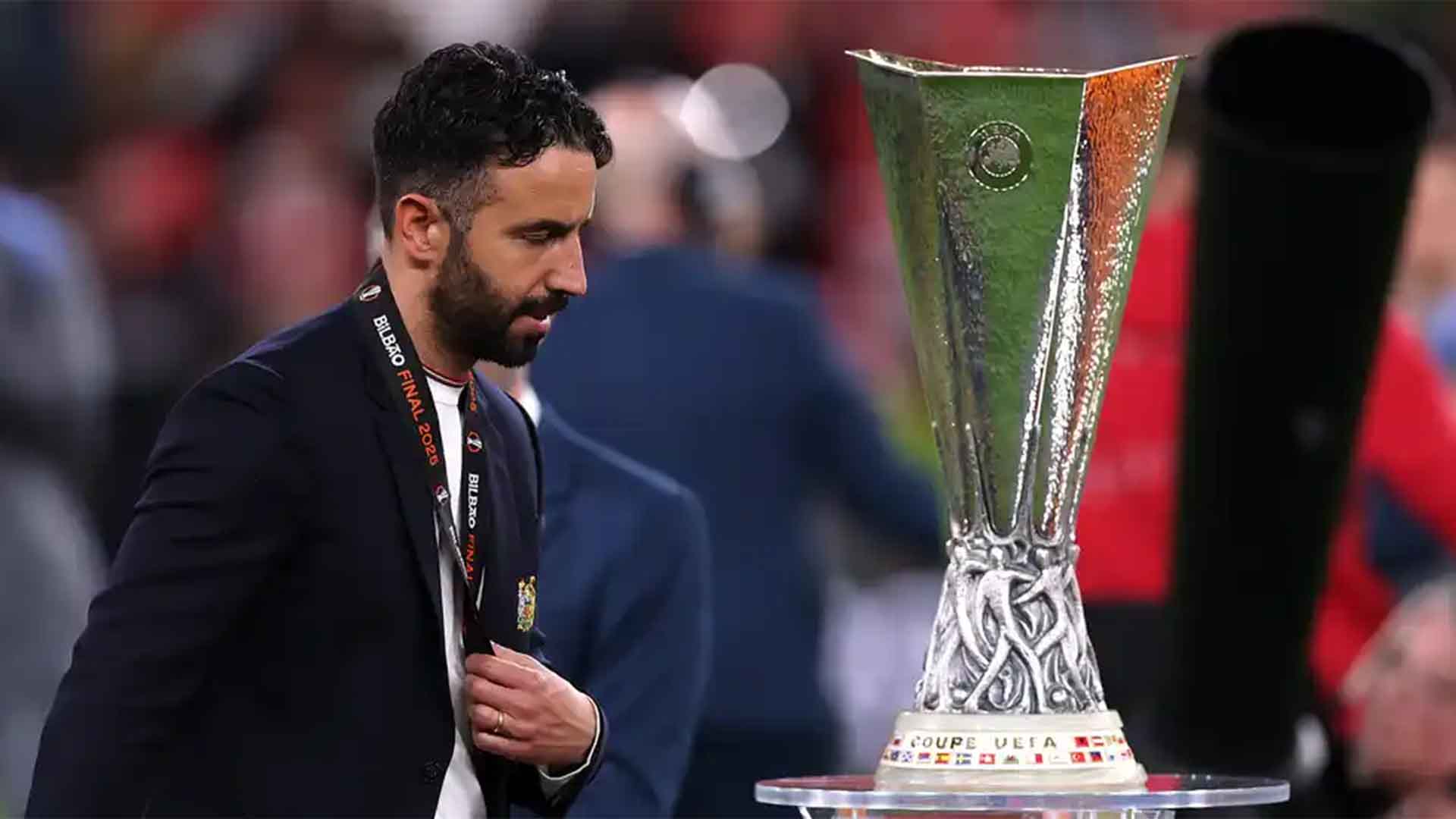 Amorim Rela Tinggalkan United usai Kalah di Final Europa League