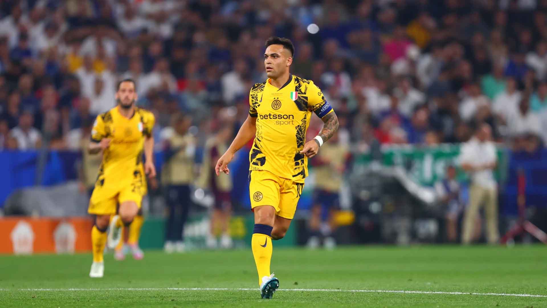 Martinez Bangga dengan Inter Meski Nihil Gelar