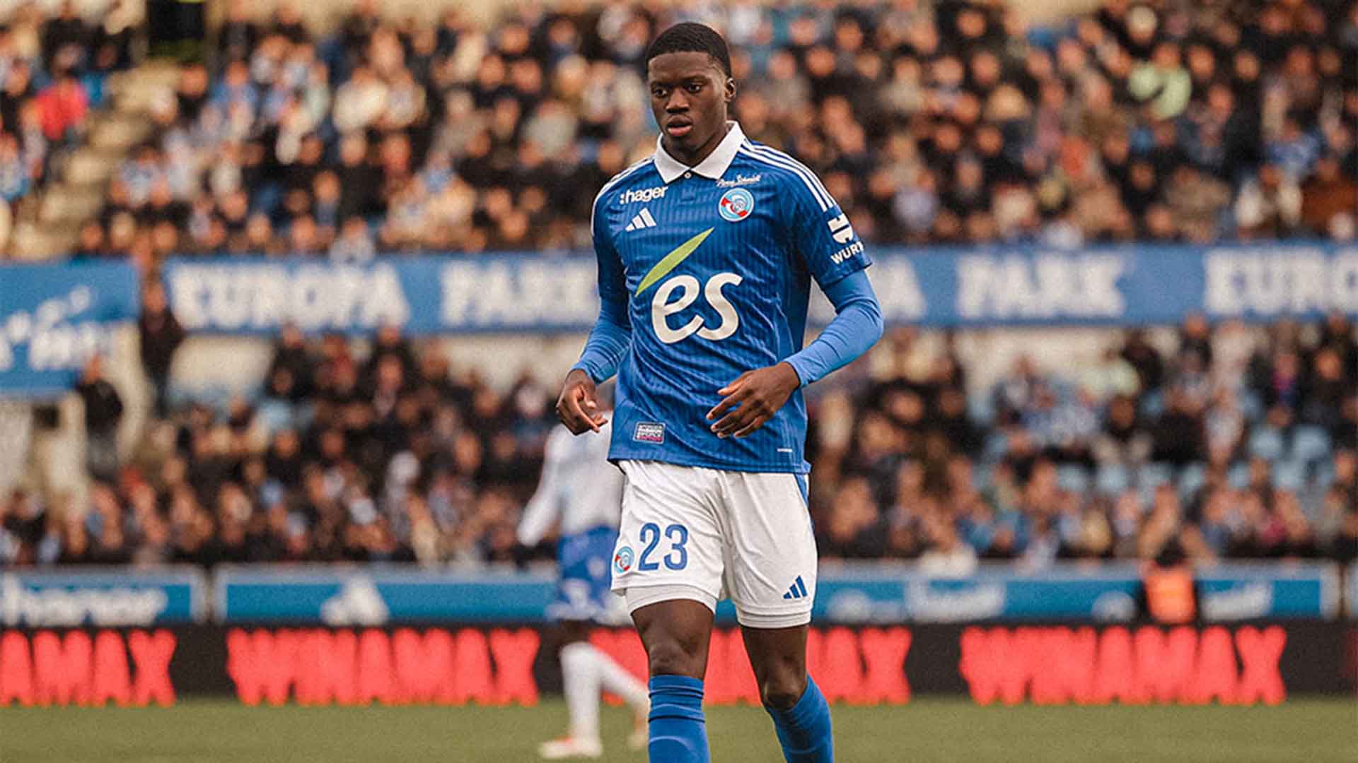 Chelsea Resmi Boyong Bek Muda Prancis Mamadou Sarr dari Strasbourg