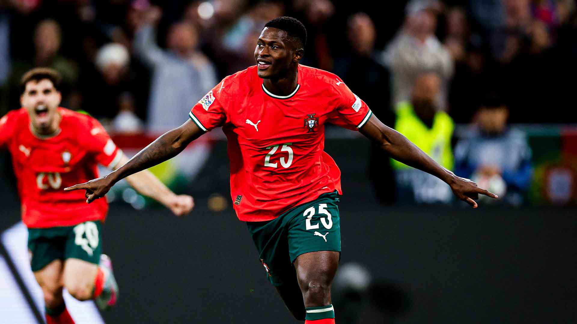 Martinez Gadangkan Bek Muda Portugal Nuno Mendes Dapat Ballon d'Or