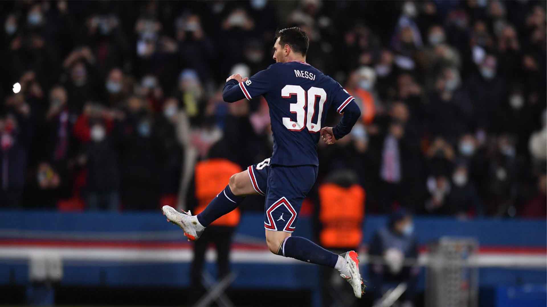 5 Pemain Bola No Punggung 30