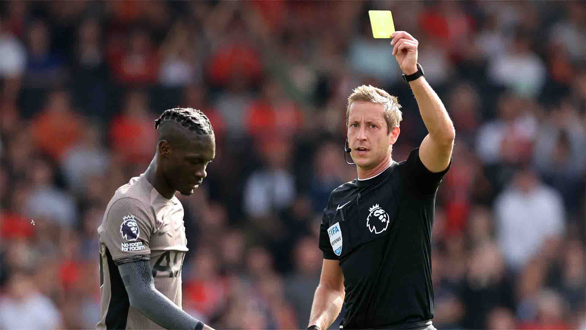 Aturan Akumulasi Kartu Kuning