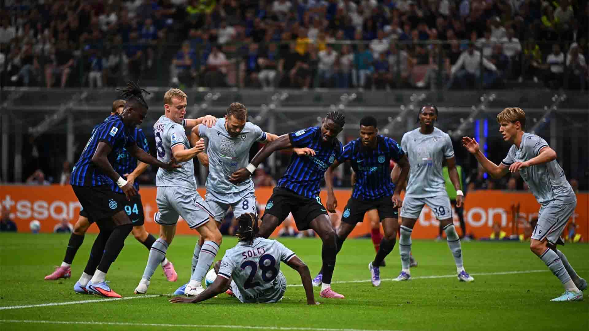 Udinese Bekuk Inter 2-1 di Giuseppe Meazza