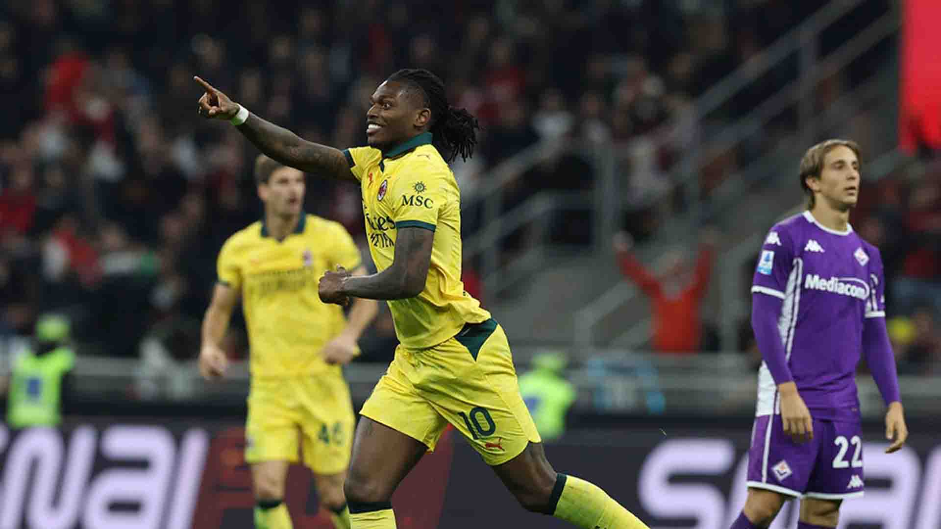 Milan Kalahkan Fiorentina 2-1 dan Kuasai Puncak Serie A