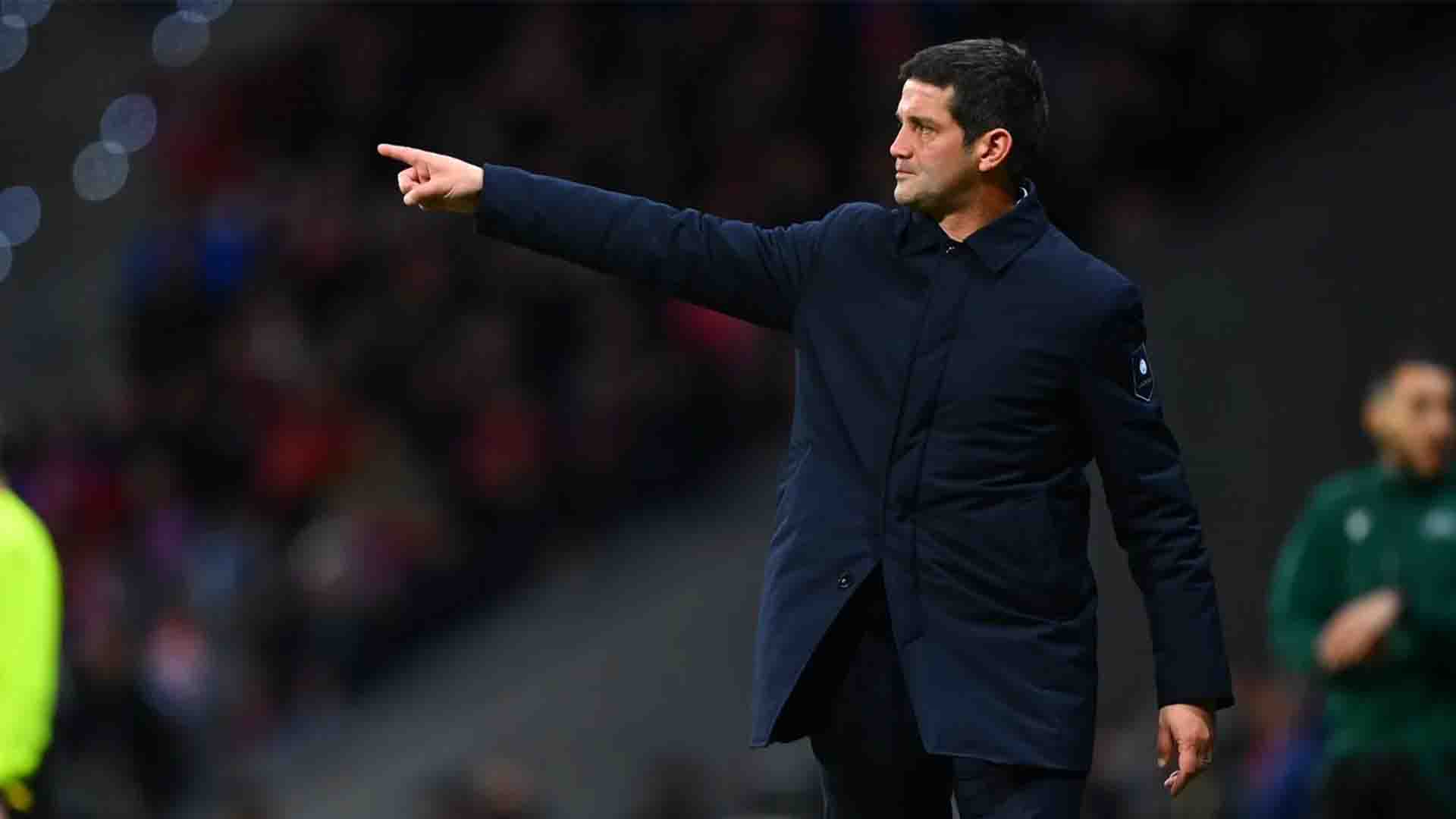 Chivu Sesalkan Kekalahan Inter di Menit Akhir Lawan Atletico