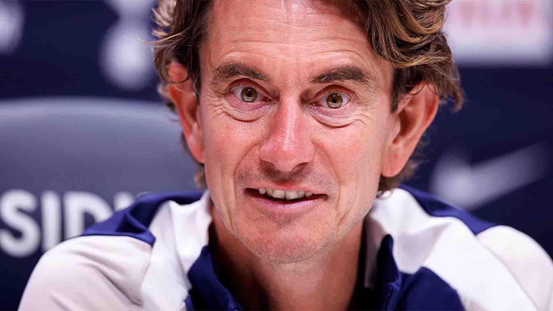 Kecam Cemoohan Fans, Frank: Bukan Fans Tottenham Sejati