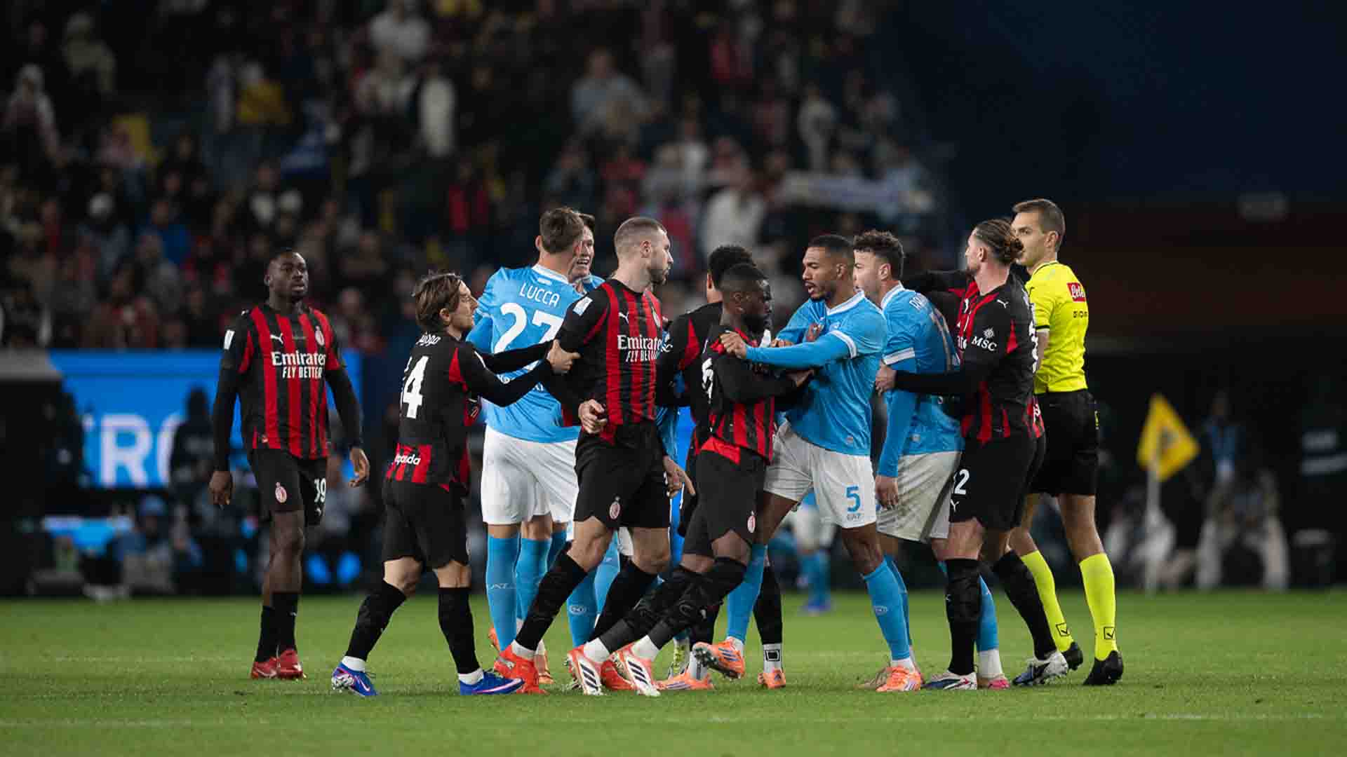 Napoli Bungkam Milan 2-0: Dominasi Hojlund Antar Partenopei ke Final Supercoppa