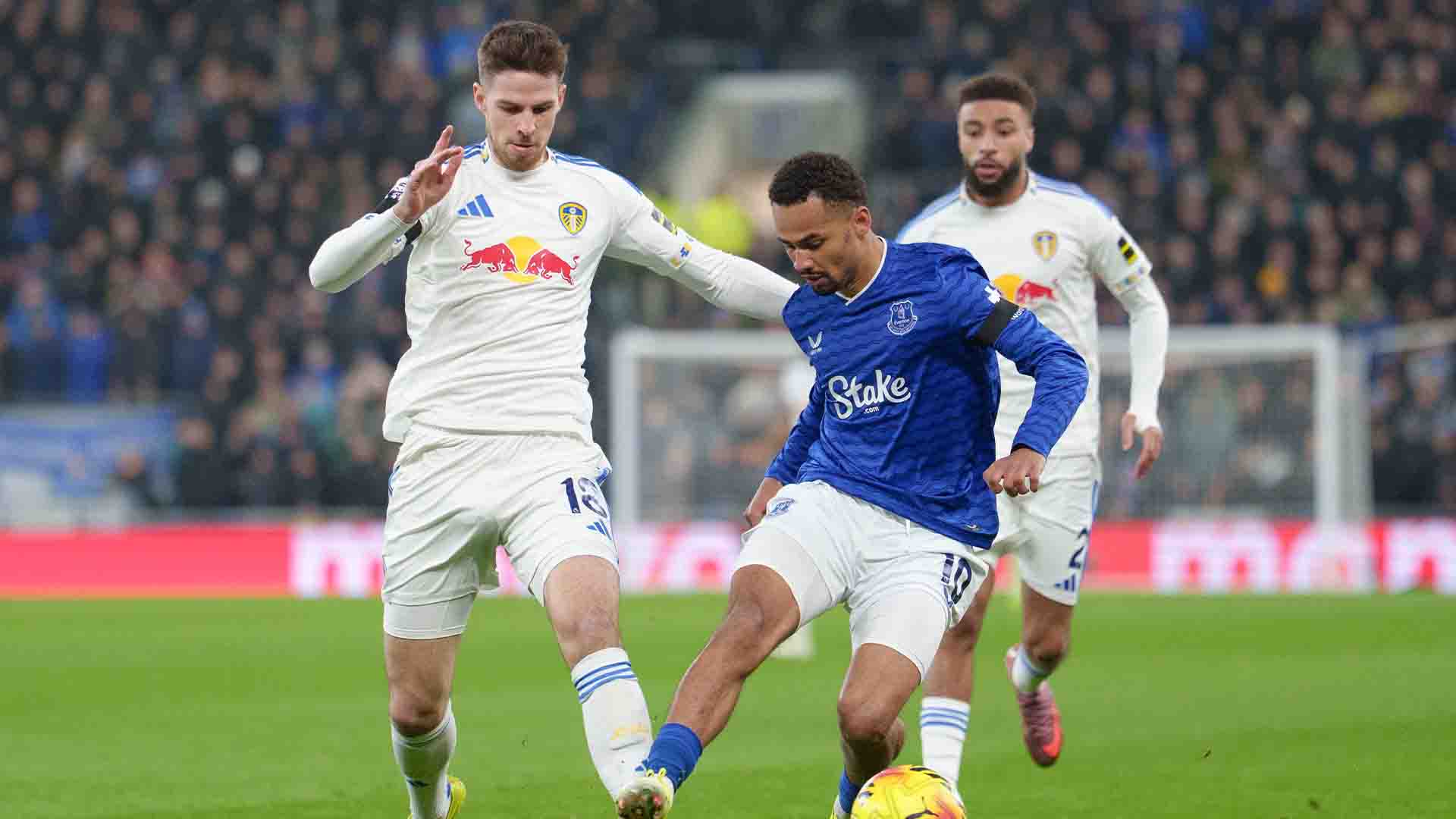Everton 1-1 Leeds: Barry Selamatkan Satu Poin bagi The Toffees