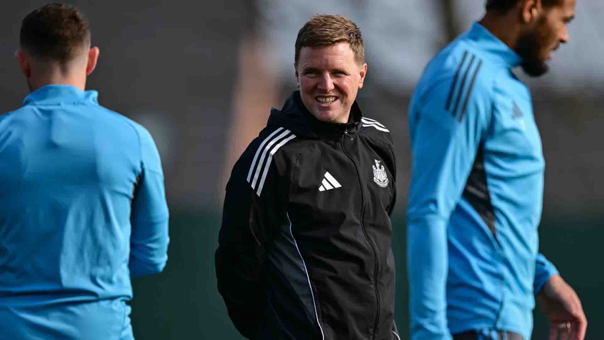 Howe Tantang Skuad Newcastle Ulangi Keajaiban 1997 Saat Jamu Barcelona