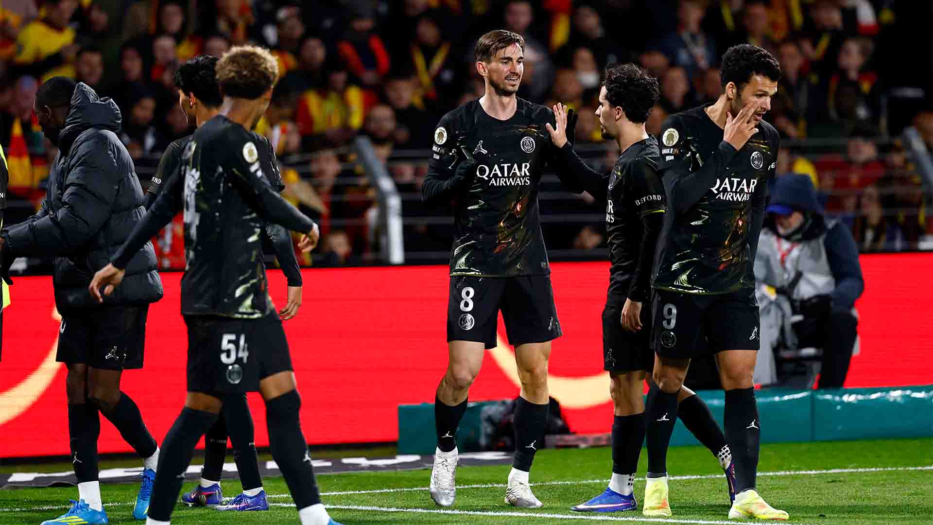 PSG Kunci Gelar Juara Ligue 1 Kelima Beruntun di Markas Lens