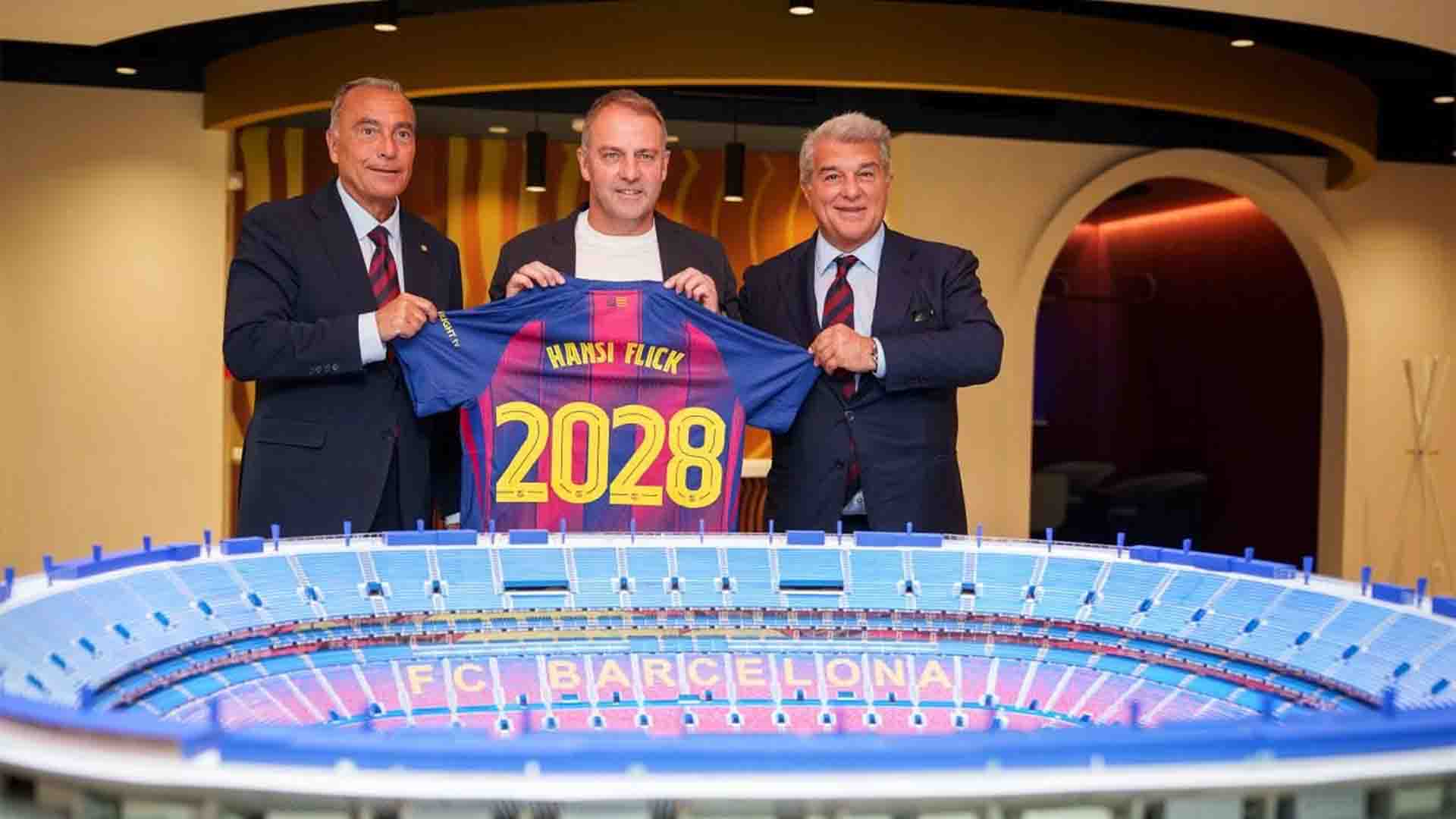 Barcelona Resmi Perpanjang Kontrak Hansi Flick Hingga 2028