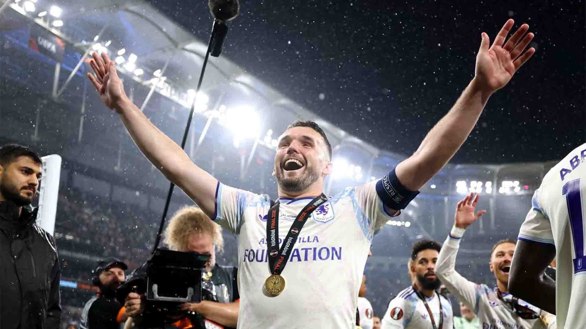 McGinn Ungkap Soal Kunjungan Pangeran William Sebelum Villa Angkat Piala