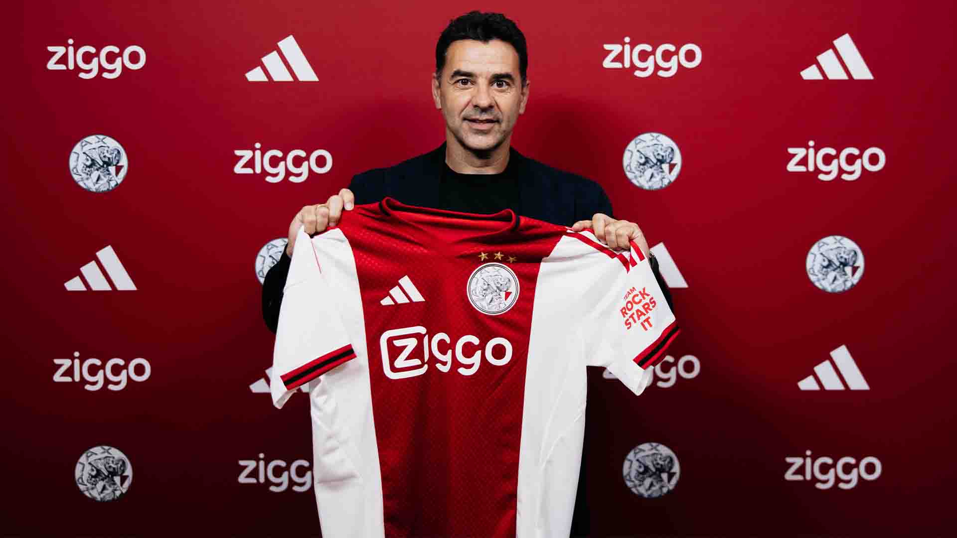Ajax Resmi Tunjuk Míchel sebagai Pelatih Baru dengan Kontrak Dua Tahun