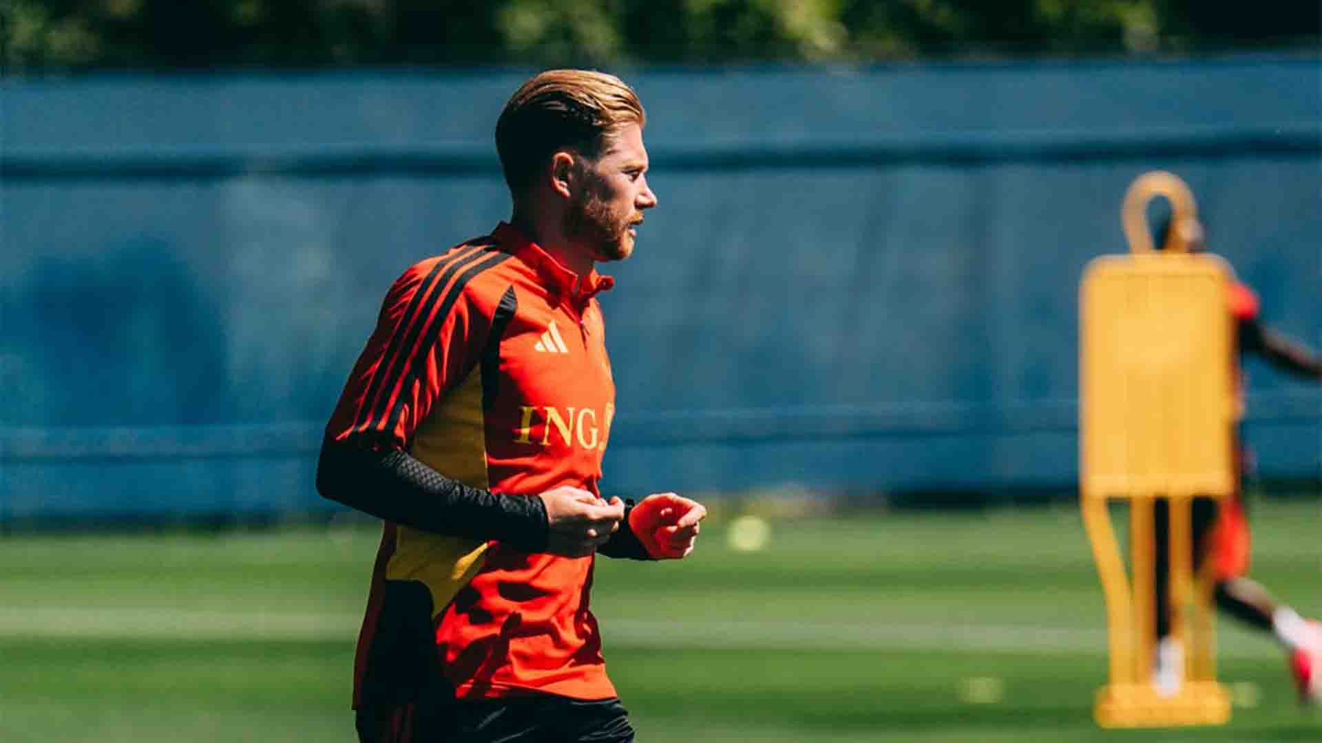 Reuni Legenda Premier League, De Bruyne Antusias Hadapi Salah di Piala Dunia