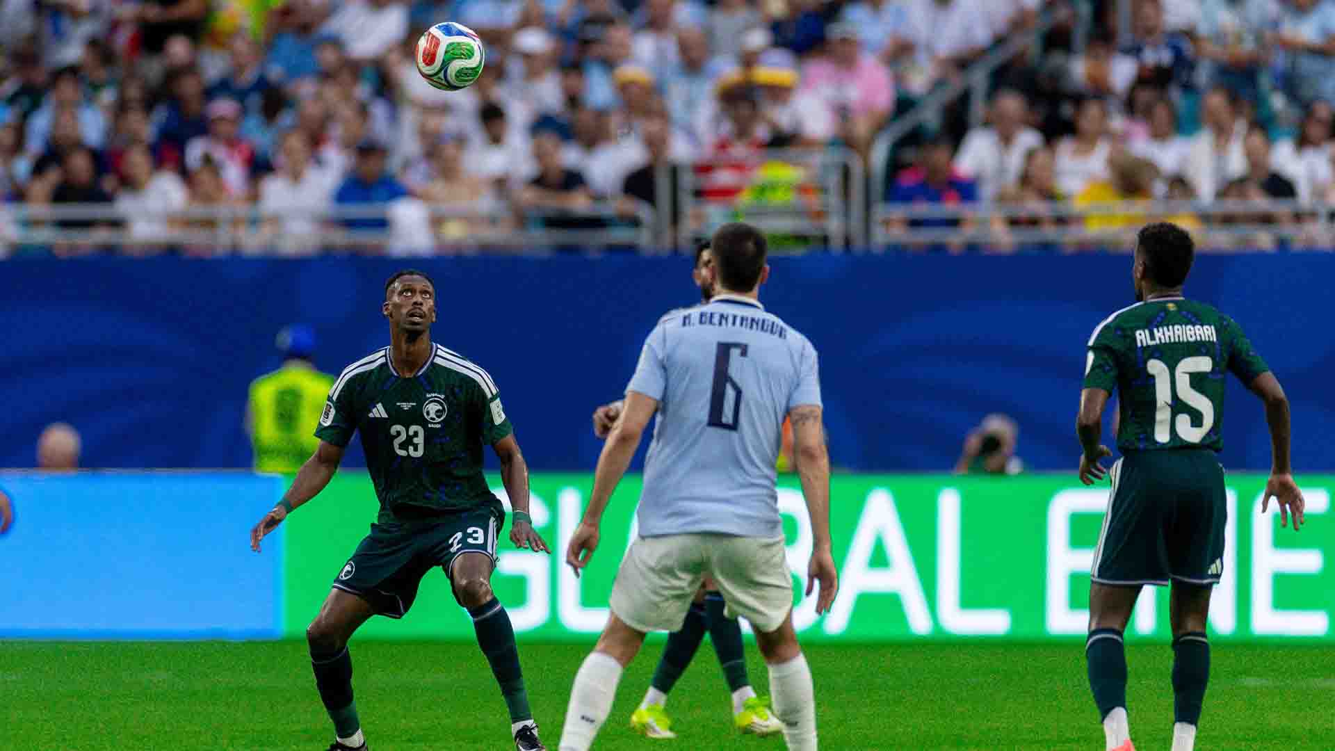 Al-Owais Tampil Heroik, Arab Saudi Tahan Imbang Uruguay 1-1