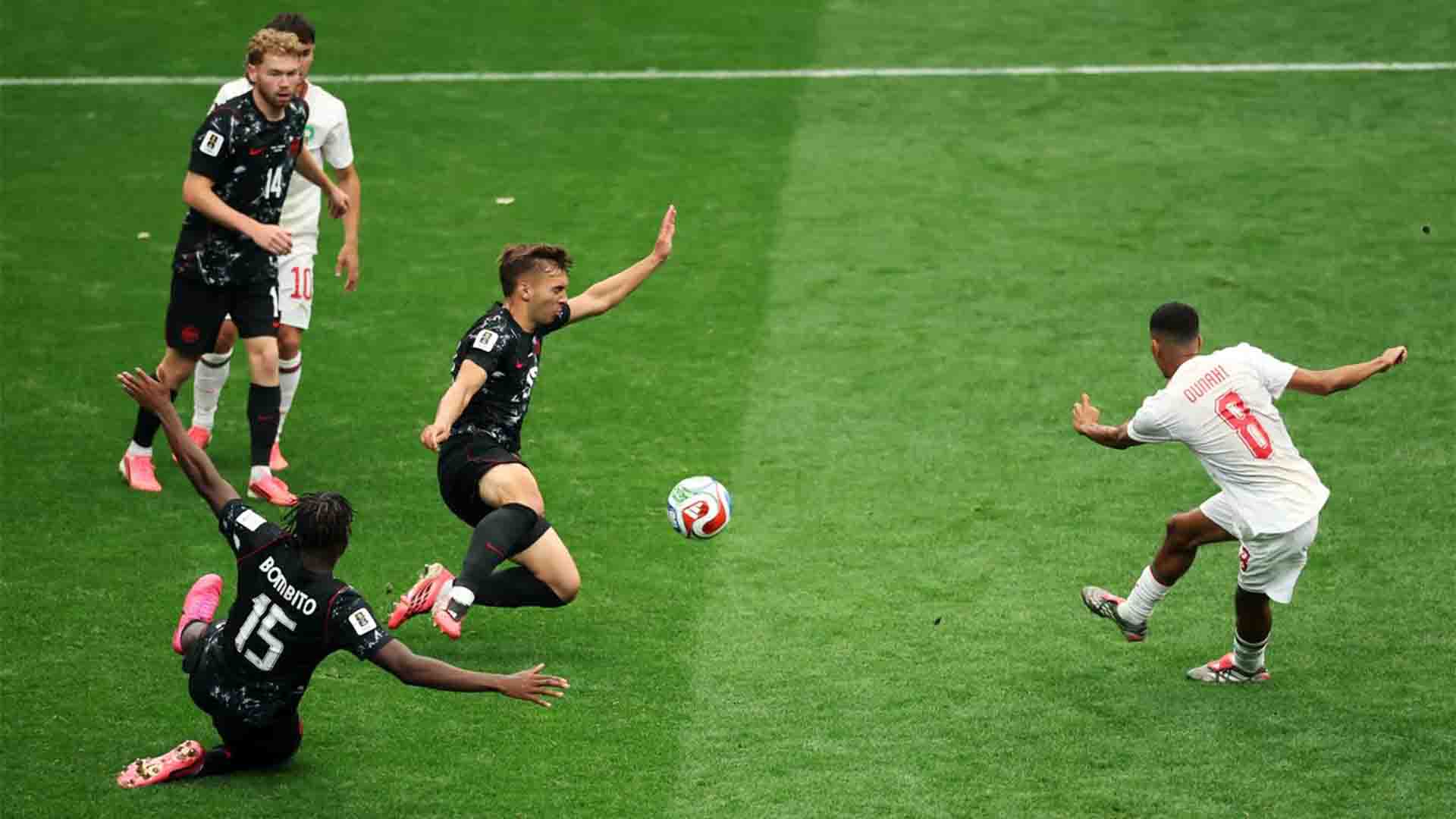 Ounahi Dua Gol, Maroko Hancurkan Kanada 3-0 dan Segel Tiket Perempat