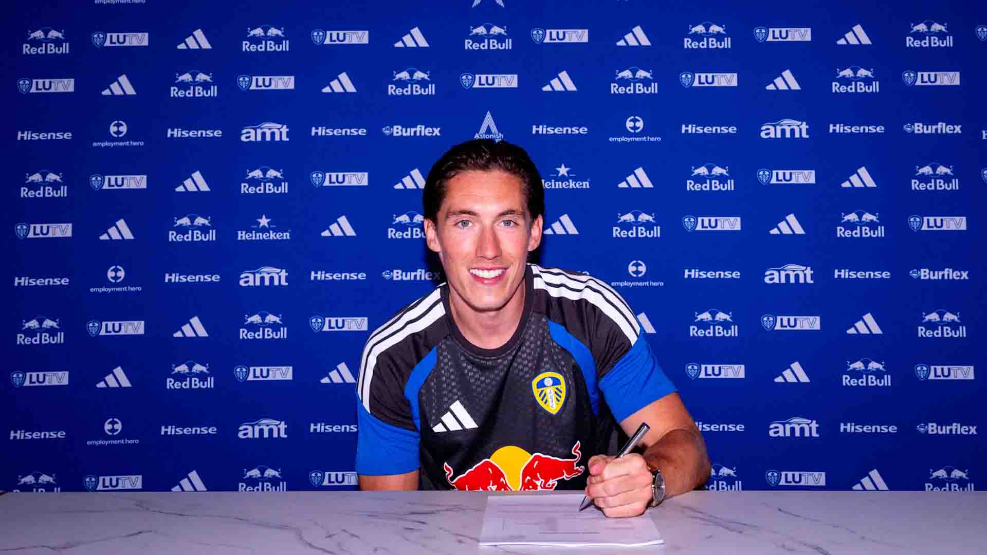 Harry Wilson Resmi Bergabung Dengan Leeds United dari Fulham