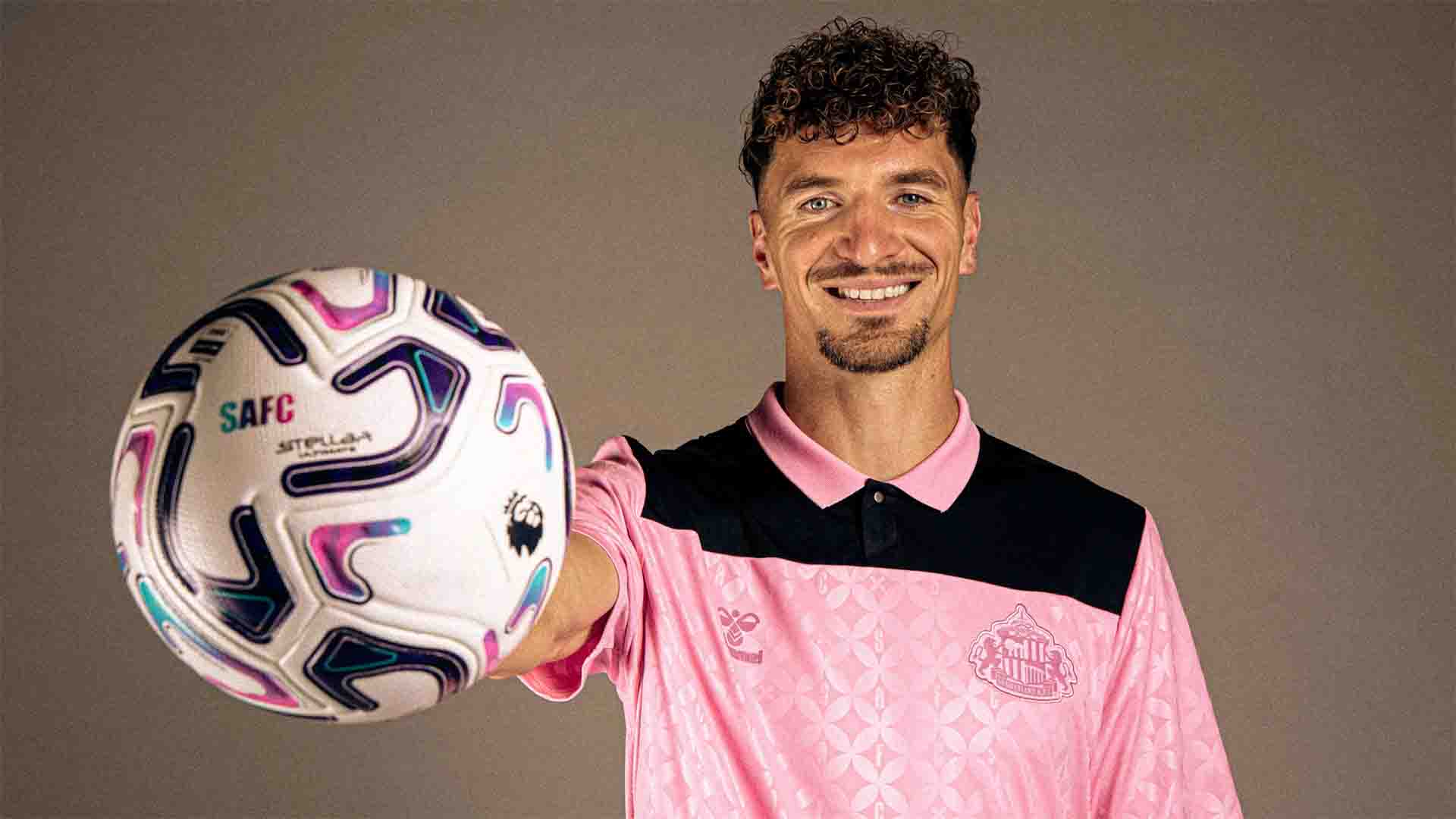 Sunderland Resmi Amankan Jasa Thomas Meunier Secara Gratis