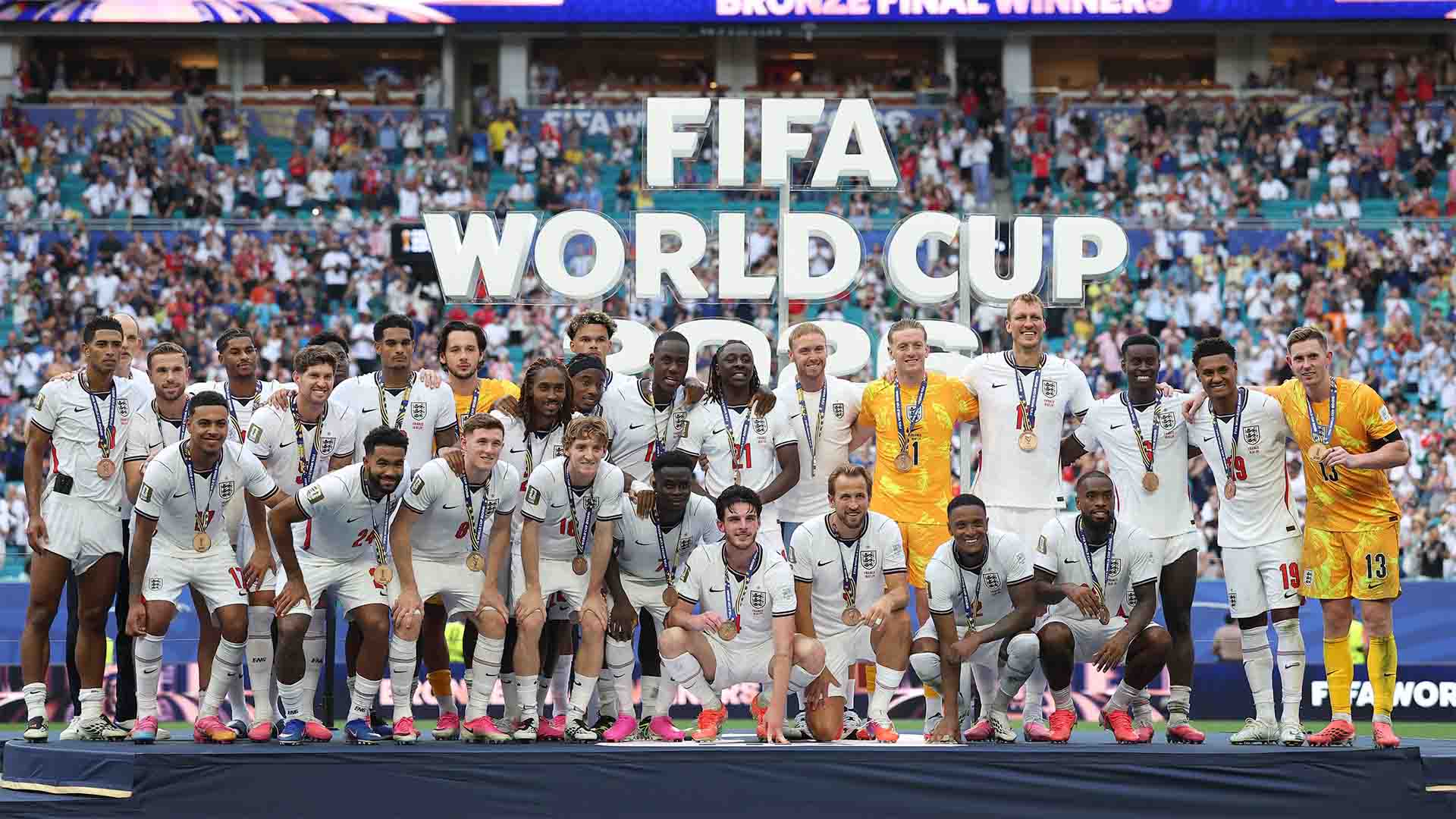Saka Cetak Hattrick saat Inggris Bungkam Prancis 6-4 dalam Perebutan Juara Ketiga