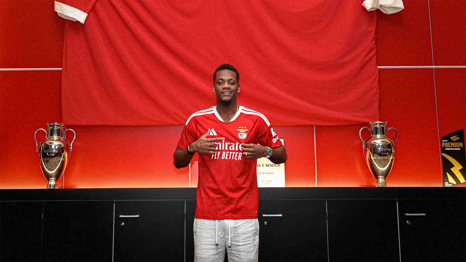 Jhon Durán Resmi Berlabuh ke Benfica Lewat Status Pinjaman dari Al-Nassr