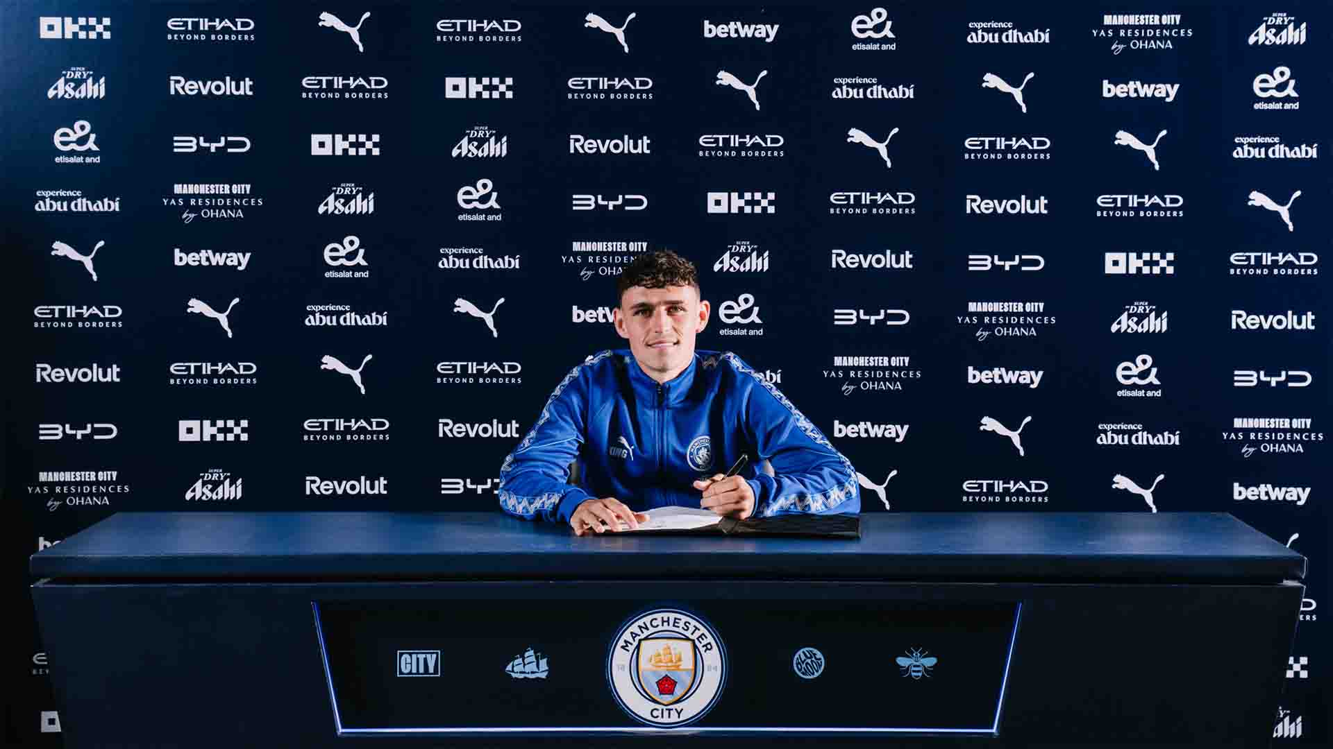 Phil Foden Resmi Perpanjang Kontrak di Manchester City Hingga 2030