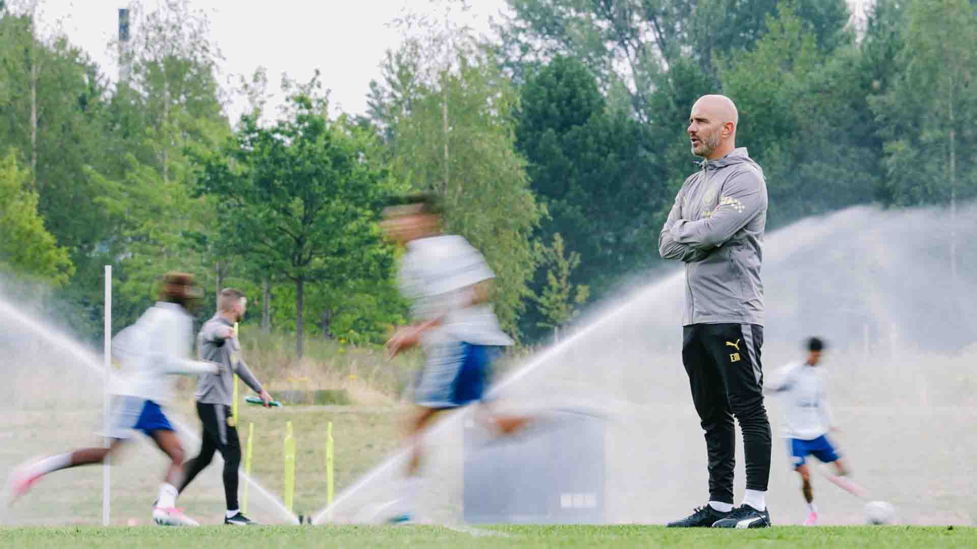 Maresca Pertahankan Filosofi Guardiola di Man City, Tapi Tak Copy Paste