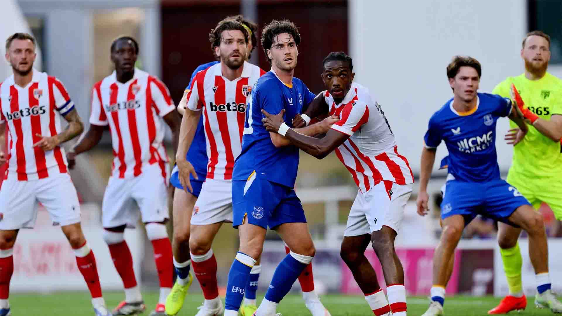 Lini Depan Tumpul, Everton Takluk 0-1 di Tangan Stoke City