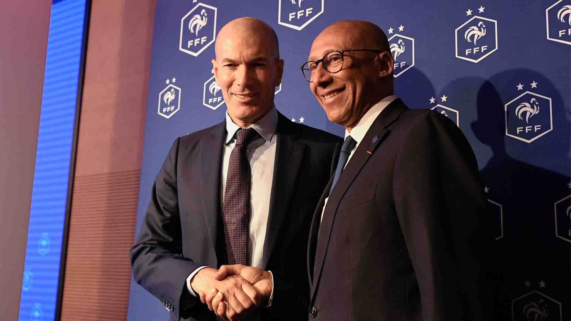 Zinedine Zidane Resmi Jadi Pelatih Kepala Timnas Prancis