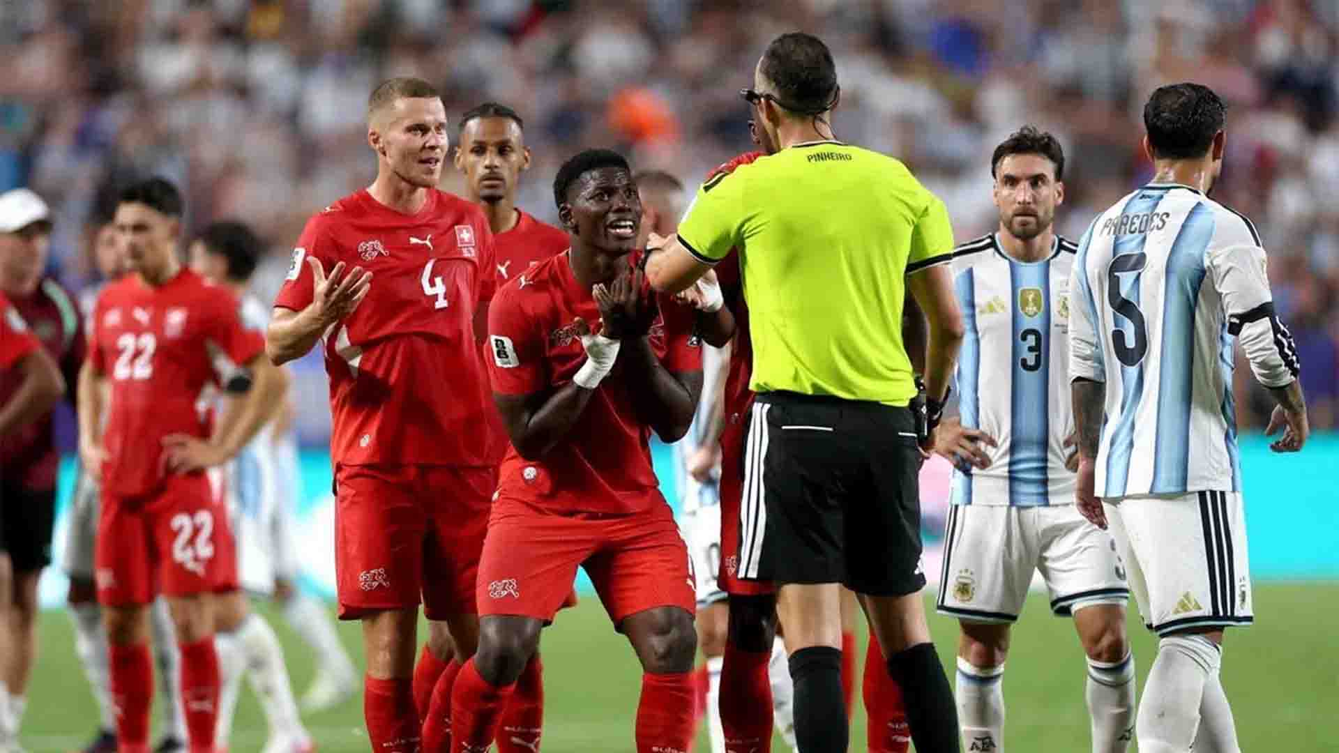 Keputusan Keliru: Breel Embolo Harusnya Tidak Dikartu Merah saat Lawan Argentina