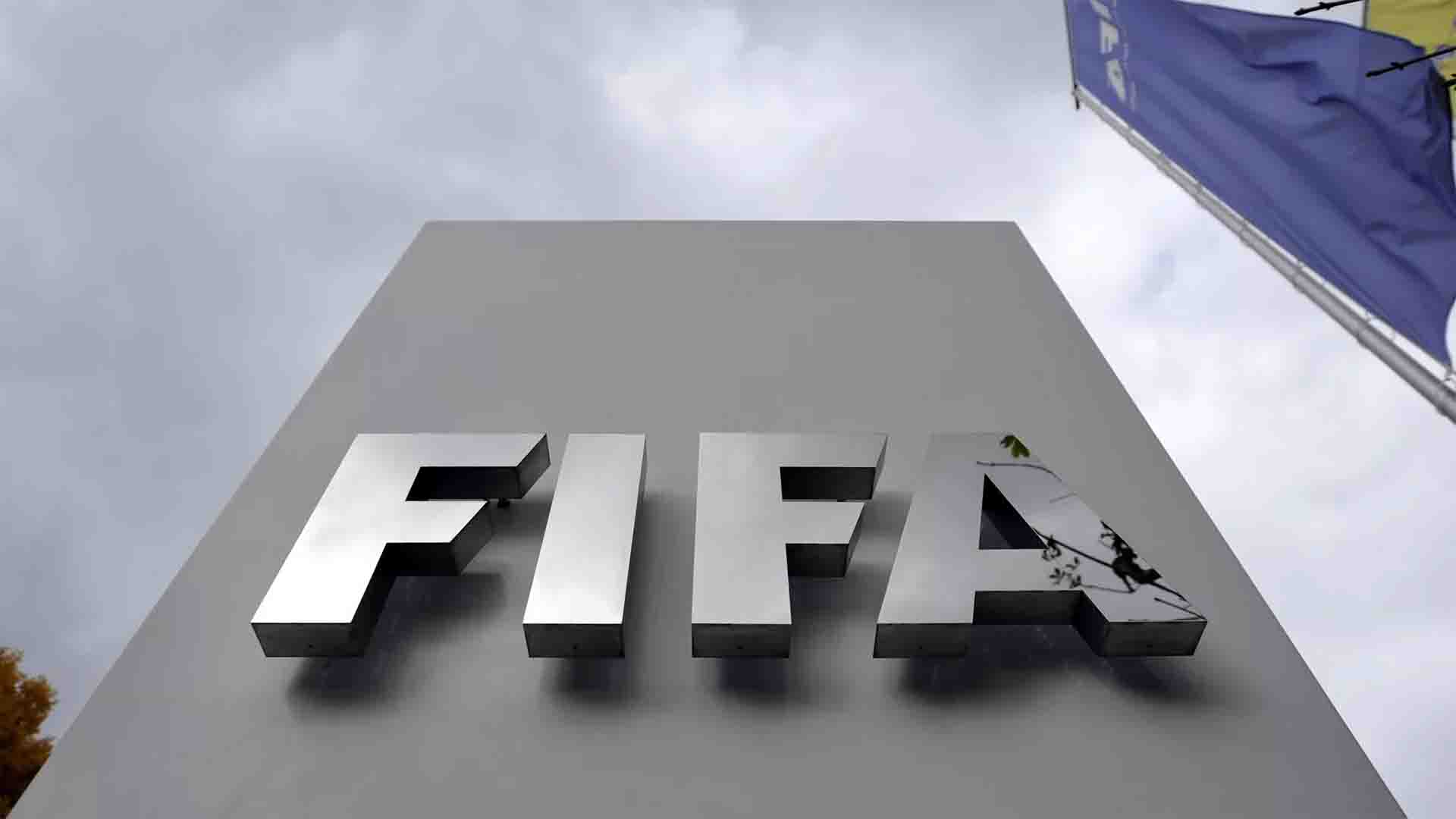 "Sepak Bola Milik Rakyat": Blatter Semprot Rencana FIFA Jual Saham Piala Dunia