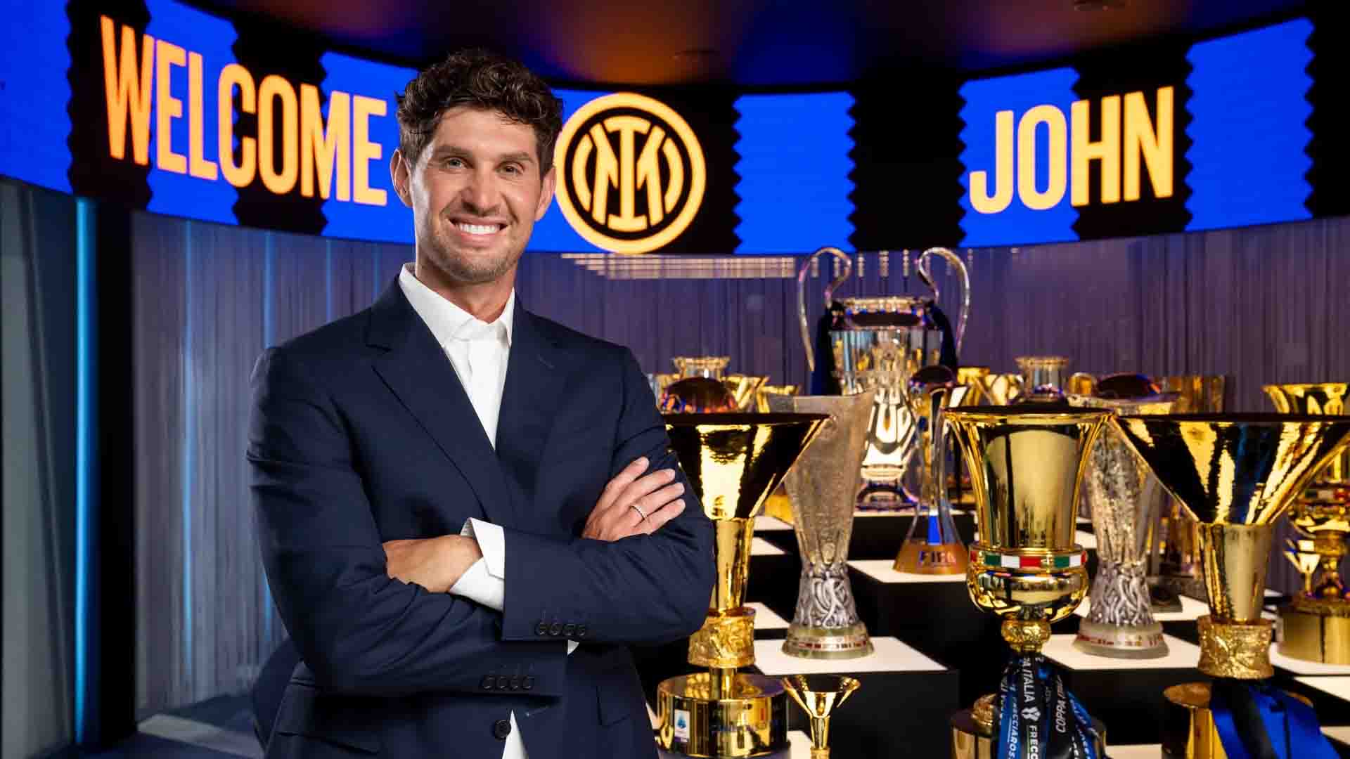 John Stones Resmi Berlabuh di Inter Milan