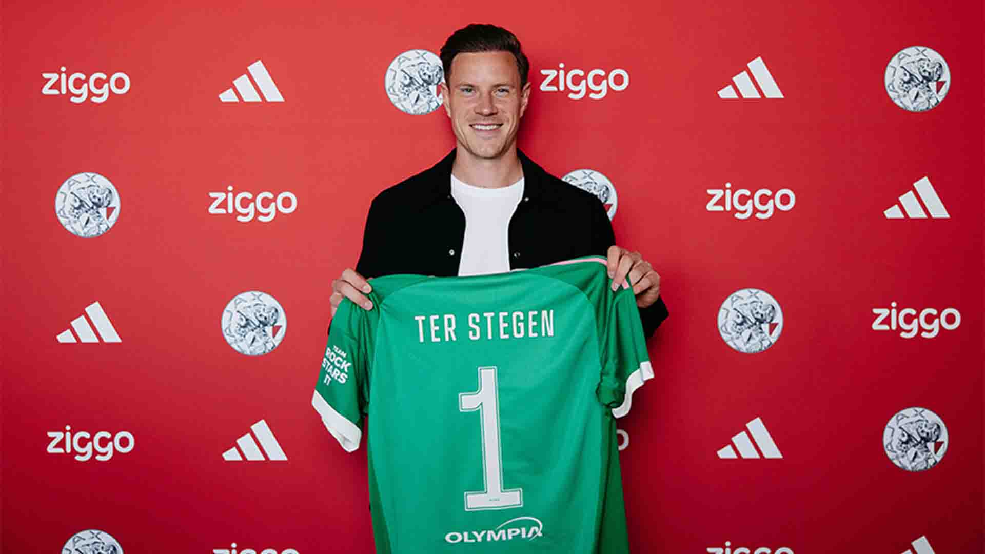 Ajax Resmi Pinjam Kiper Barcelona Marc-André ter Stegen